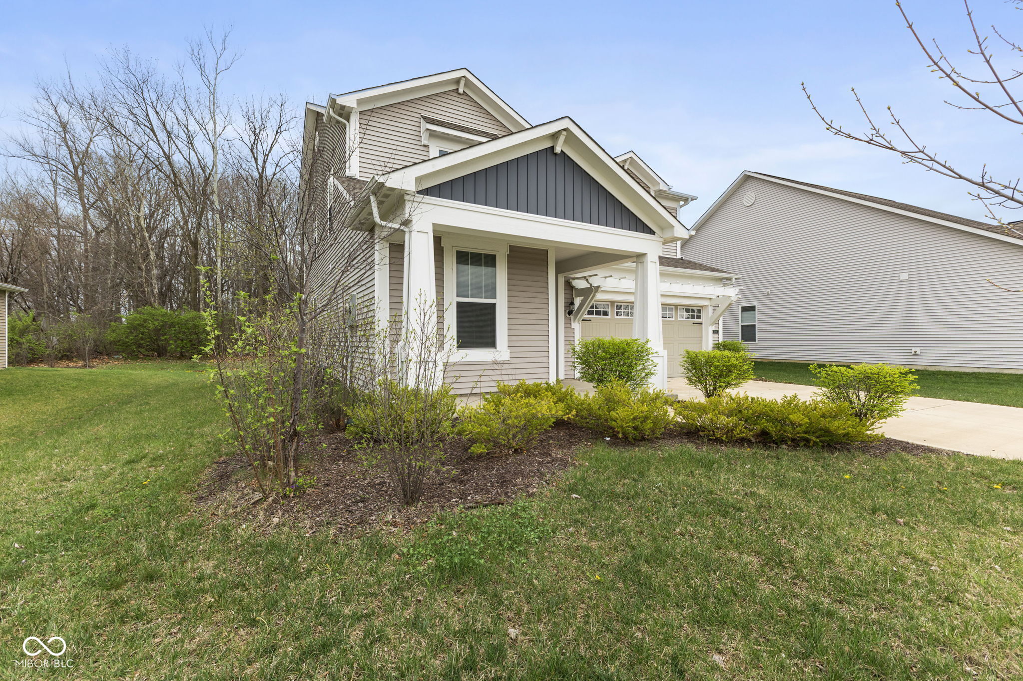 1398 Sarah Way