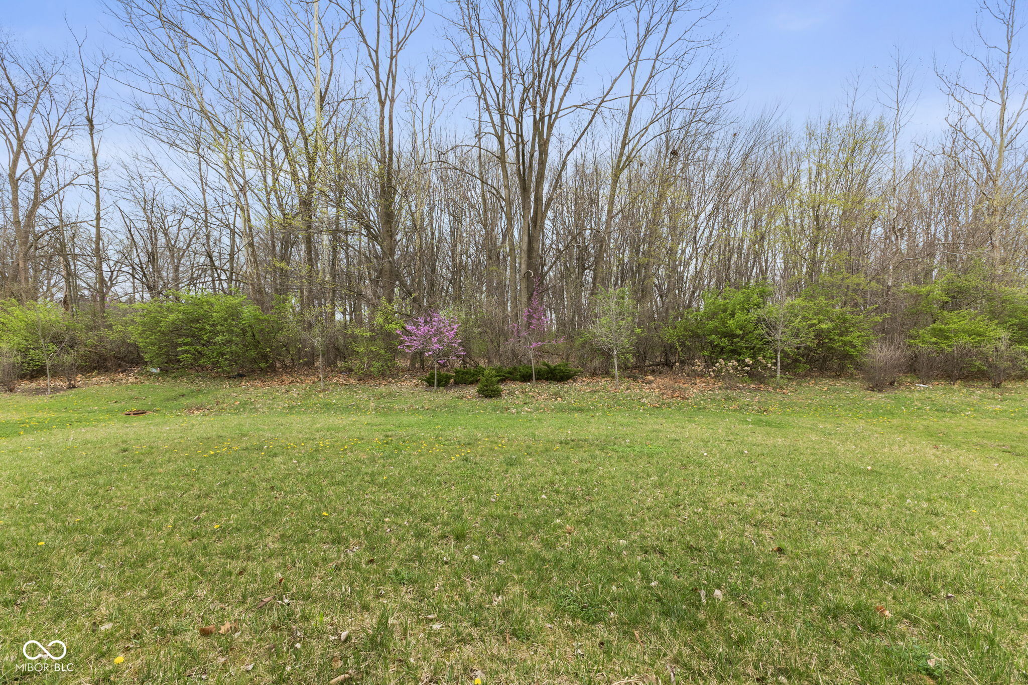 1398 Sarah Way