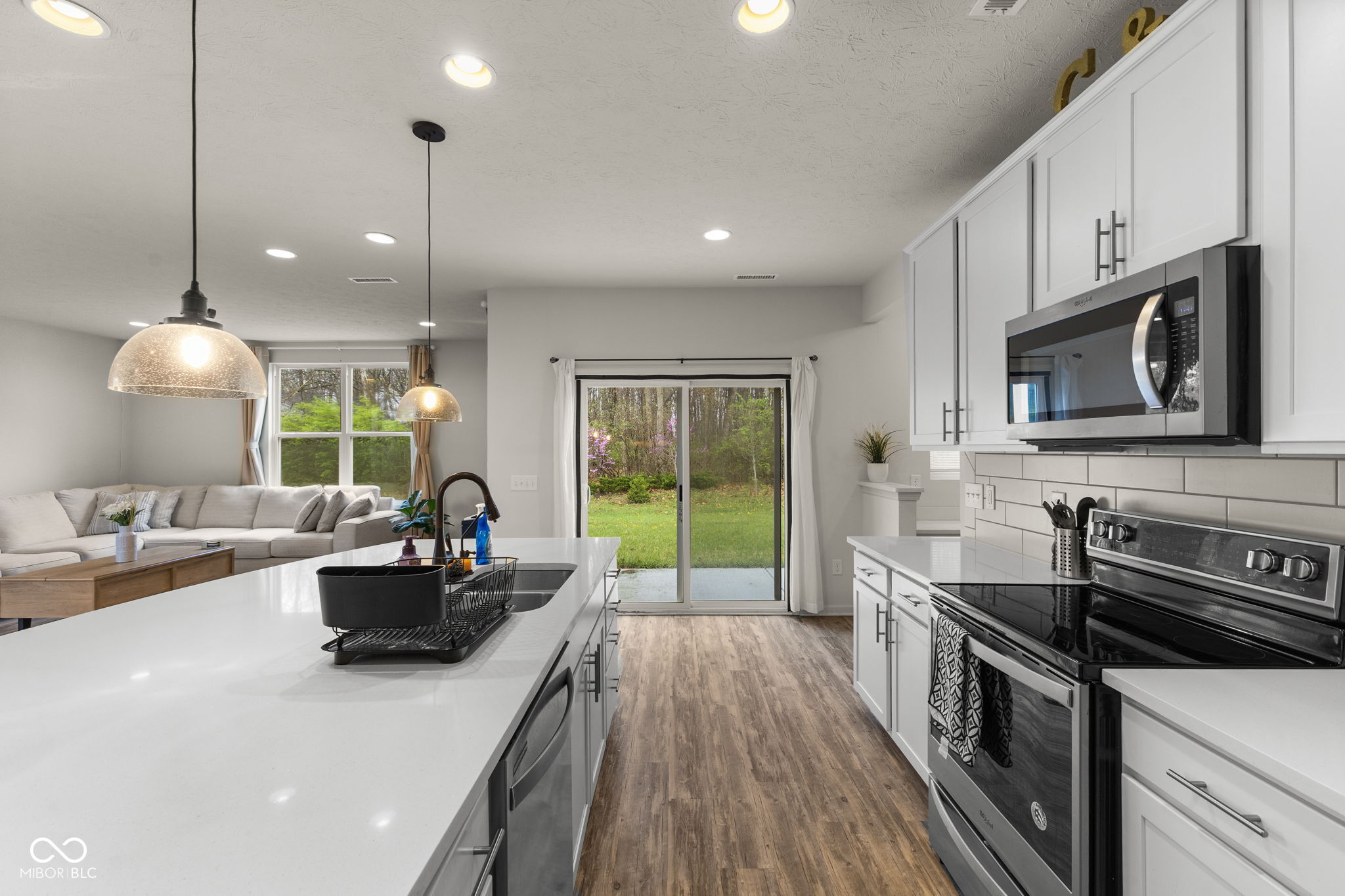 1398 Sarah Way
