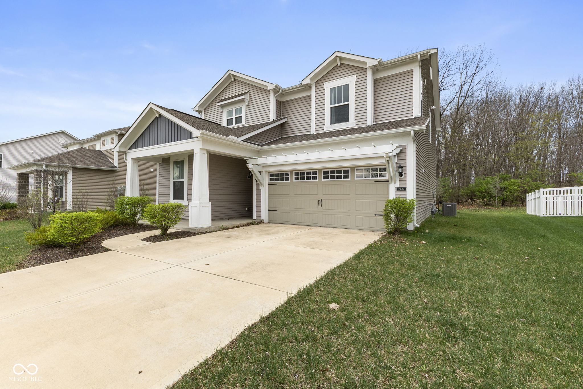 1398 Sarah Way
