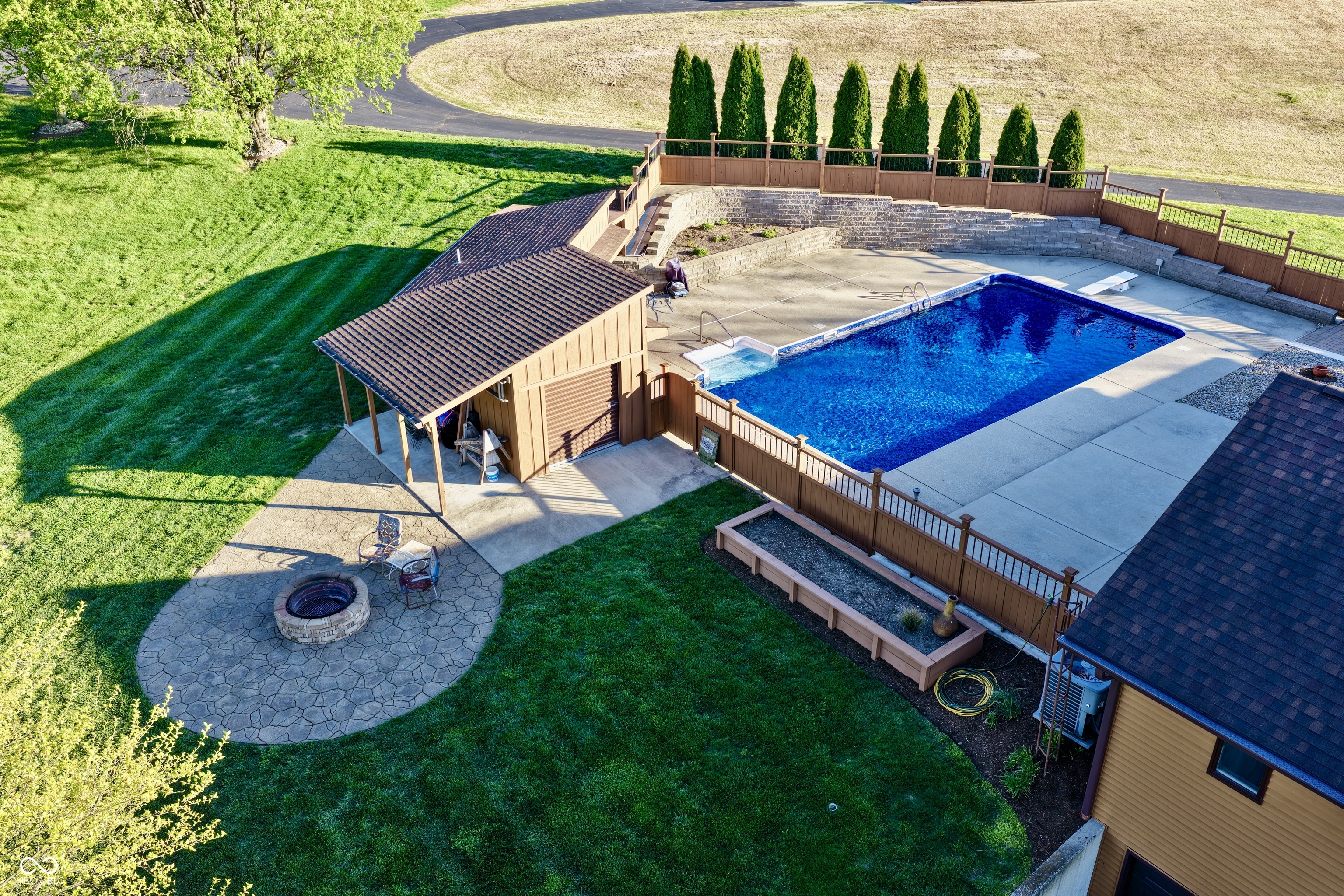 1531 S County Road 150 W