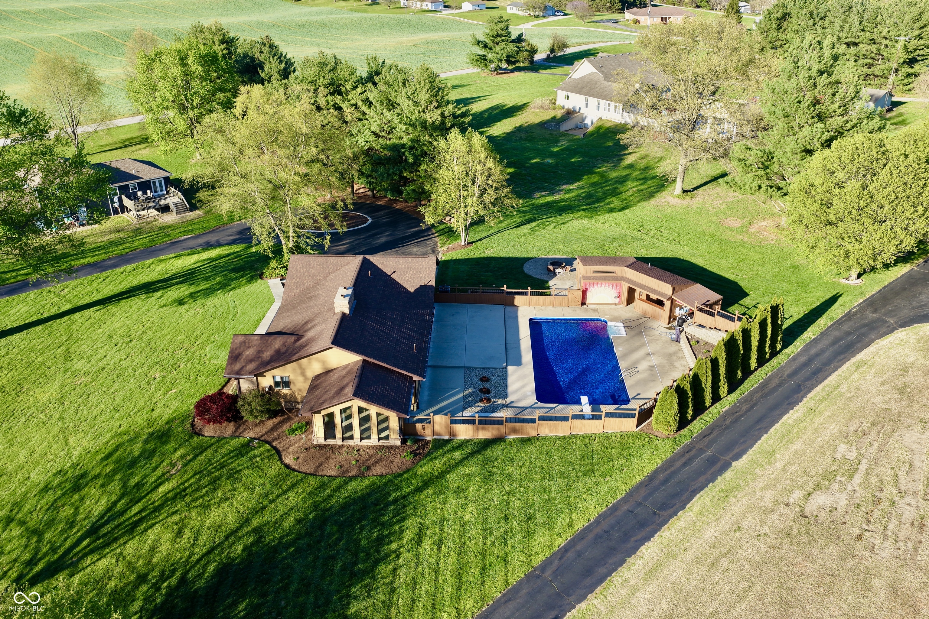 1531 S County Road 150 W