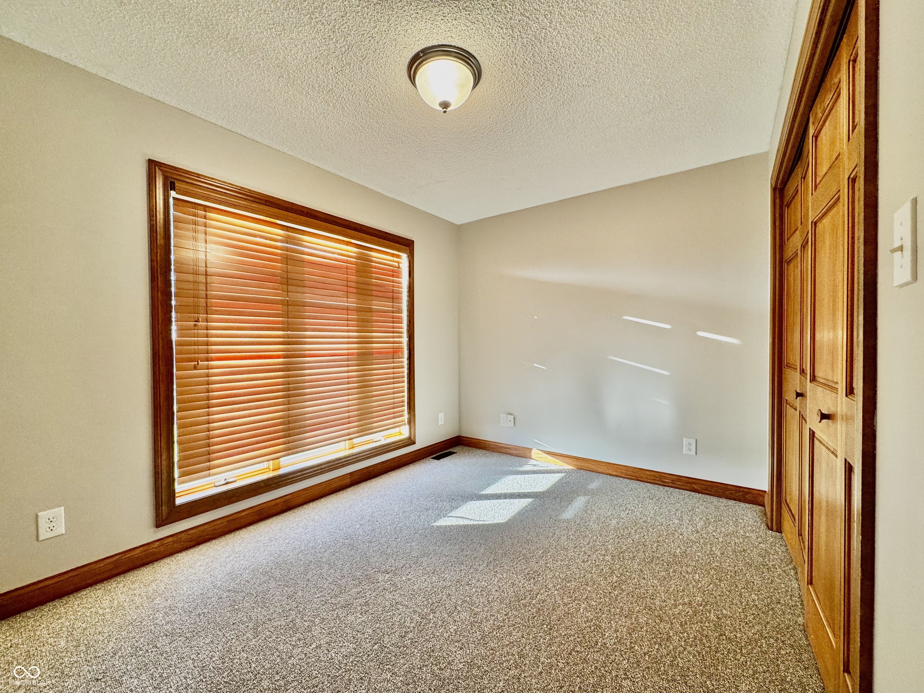 1531 S County Road 150 W