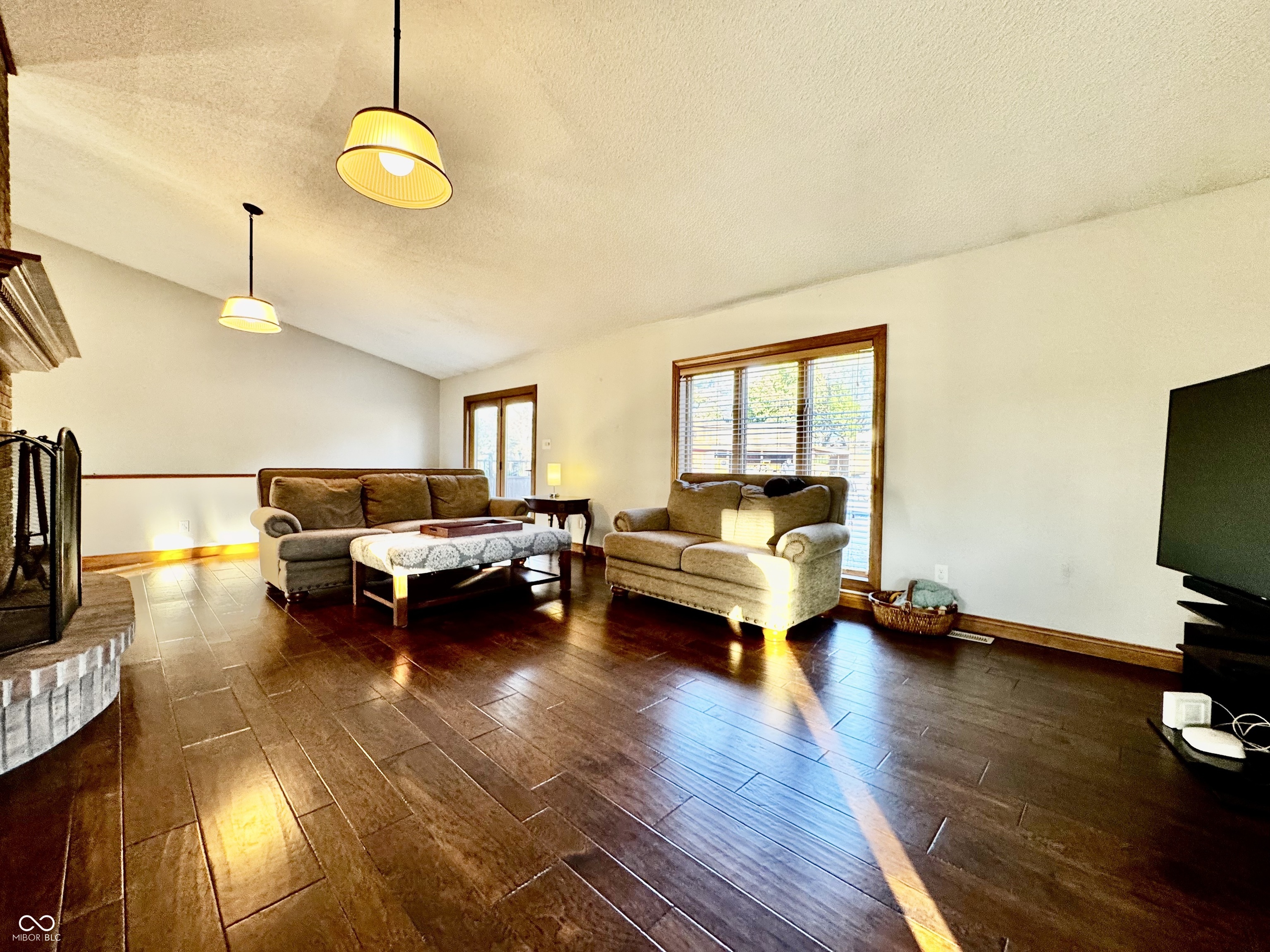 1531 S County Road 150 W