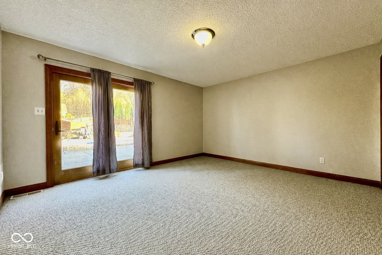 1531 S County Road 150 W