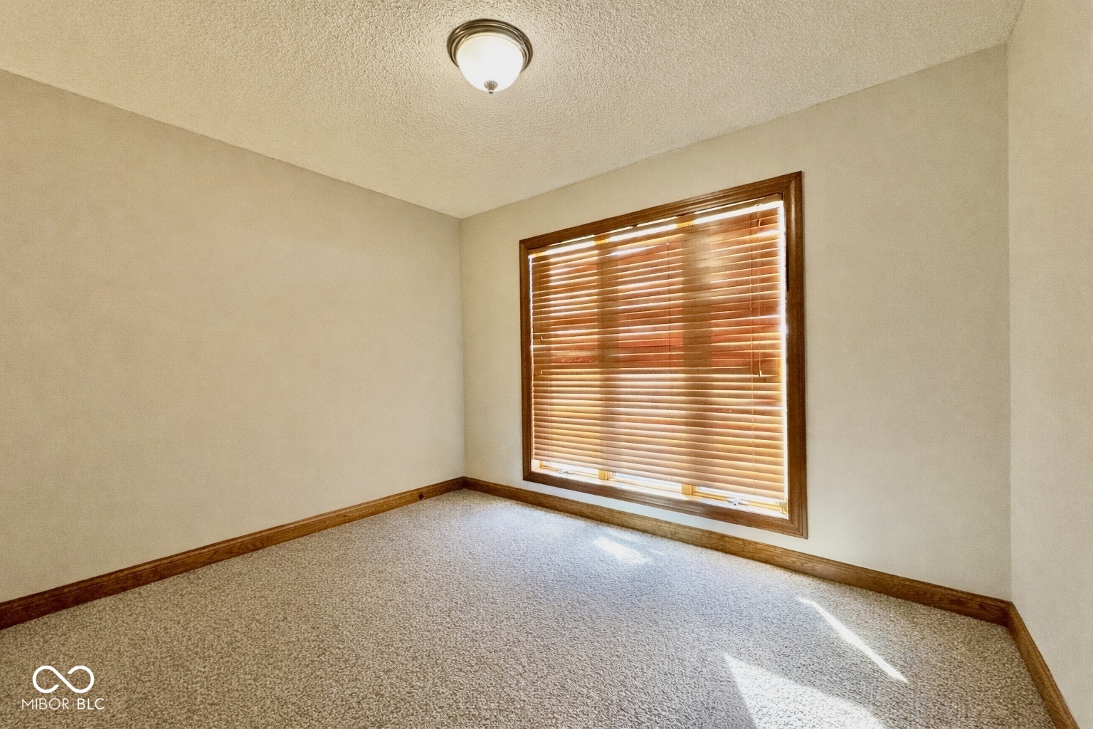 1531 S County Road 150 W