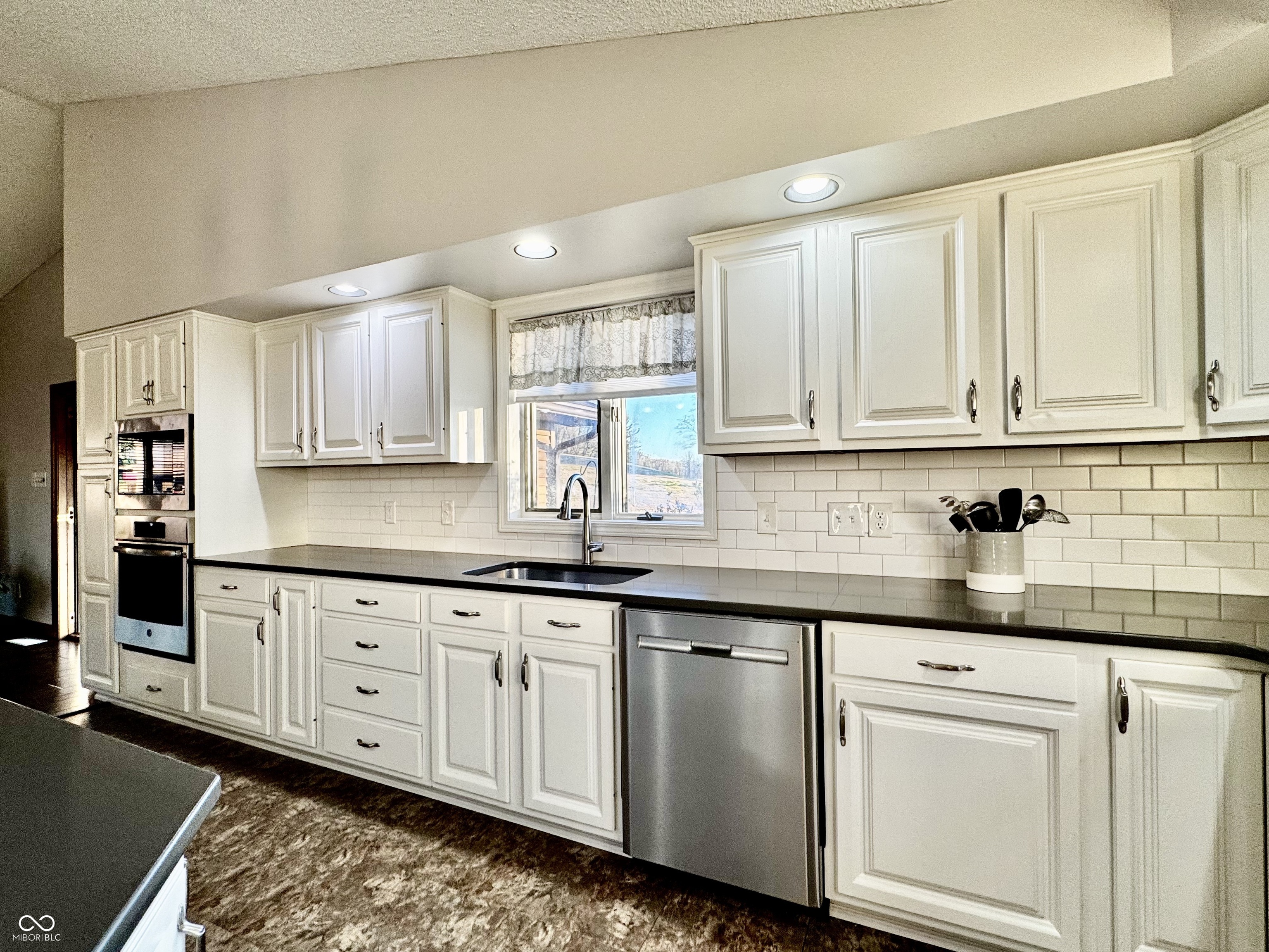 1531 S County Road 150 W