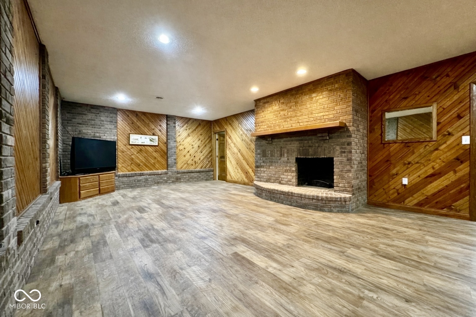 1531 S County Road 150 W