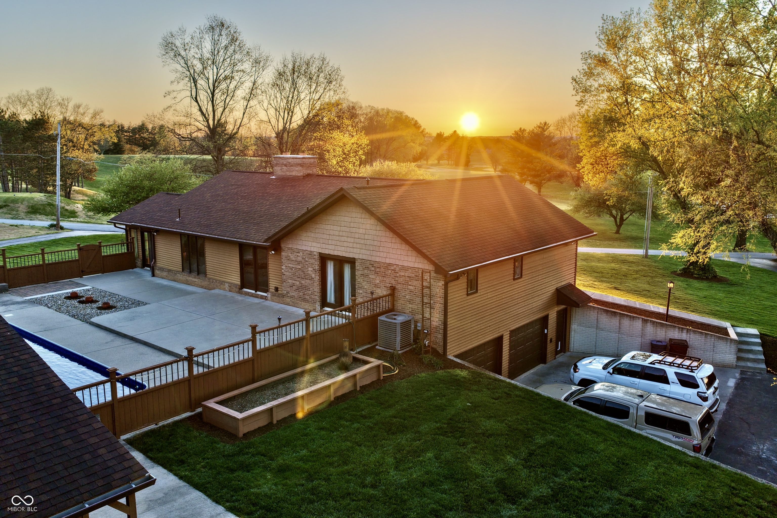 1531 S County Road 150 W