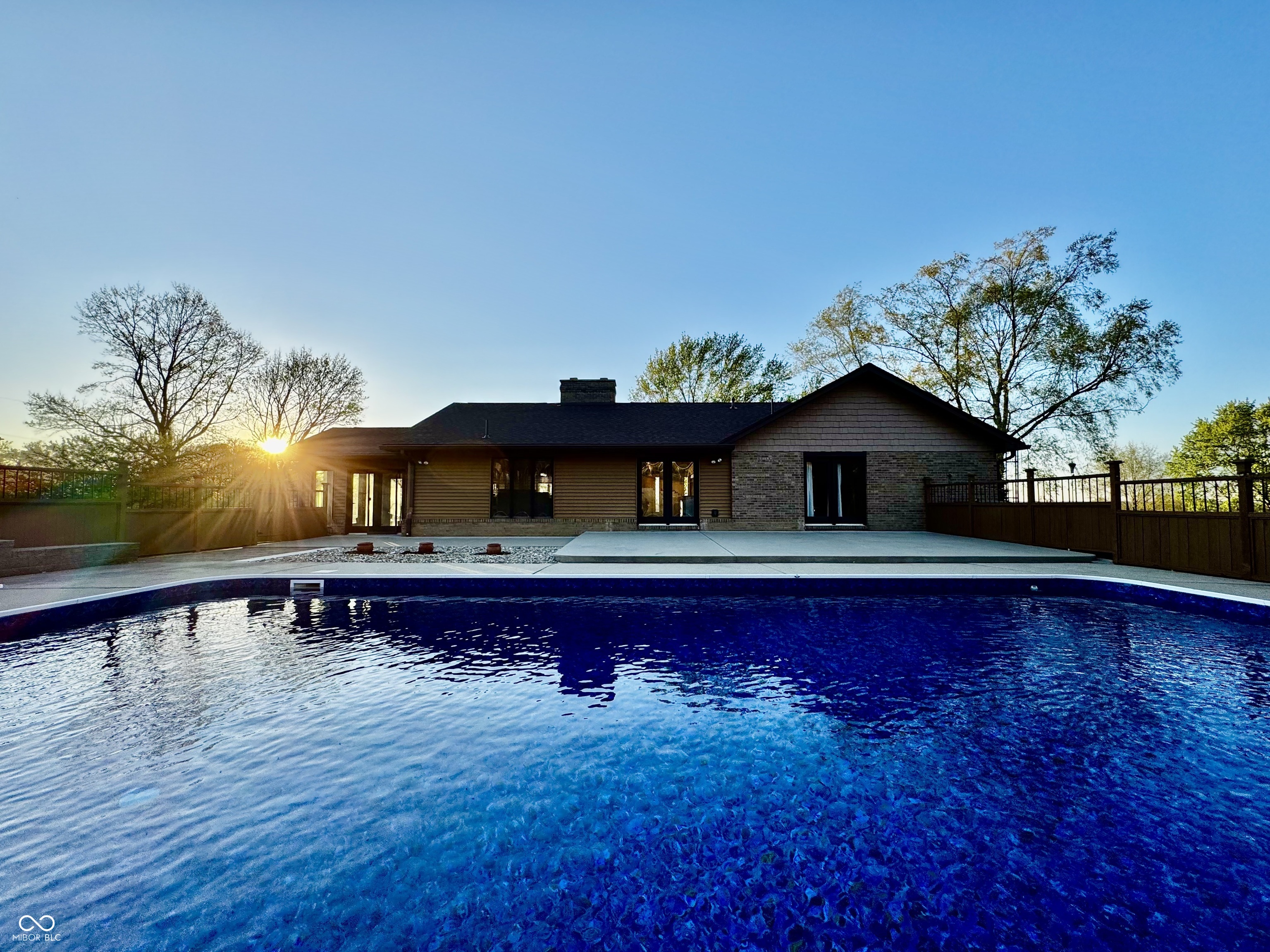 1531 S County Road 150 W