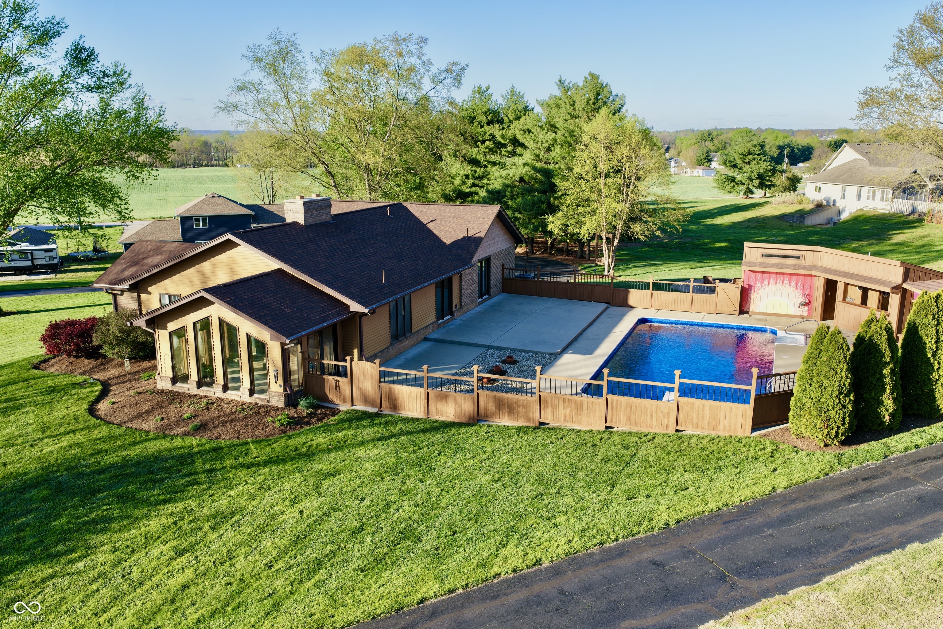 1531 S County Road 150 W