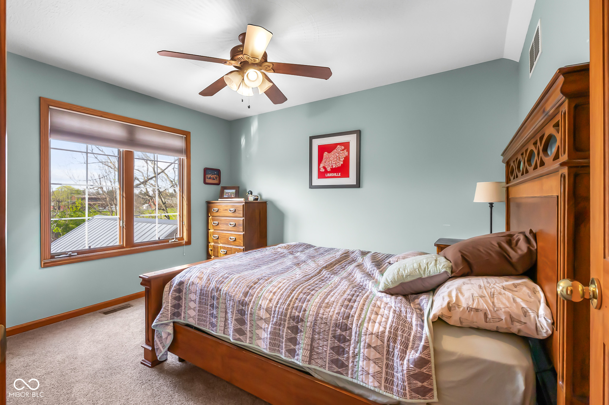2093 Iroquois Trail
