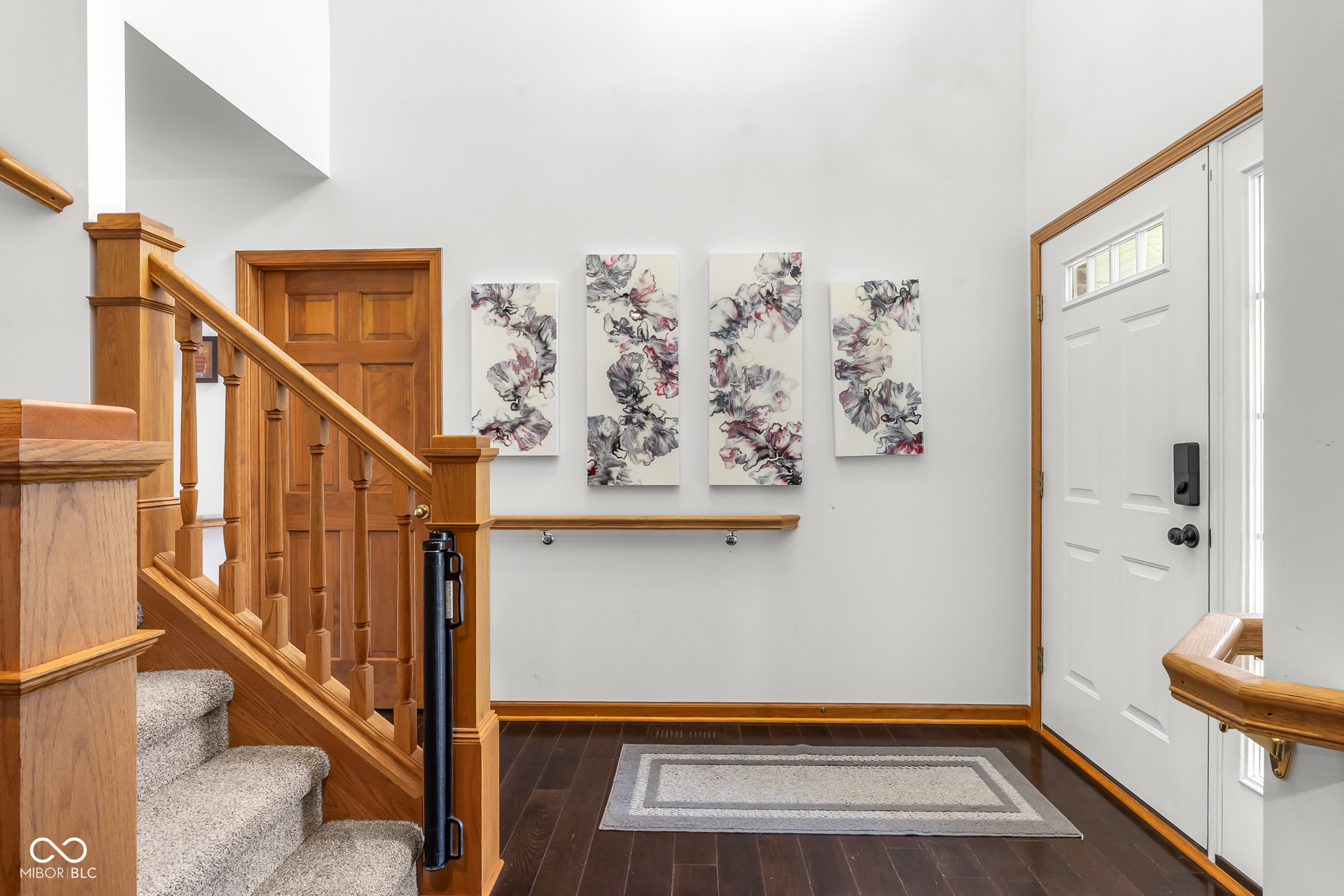 2093 Iroquois Trail