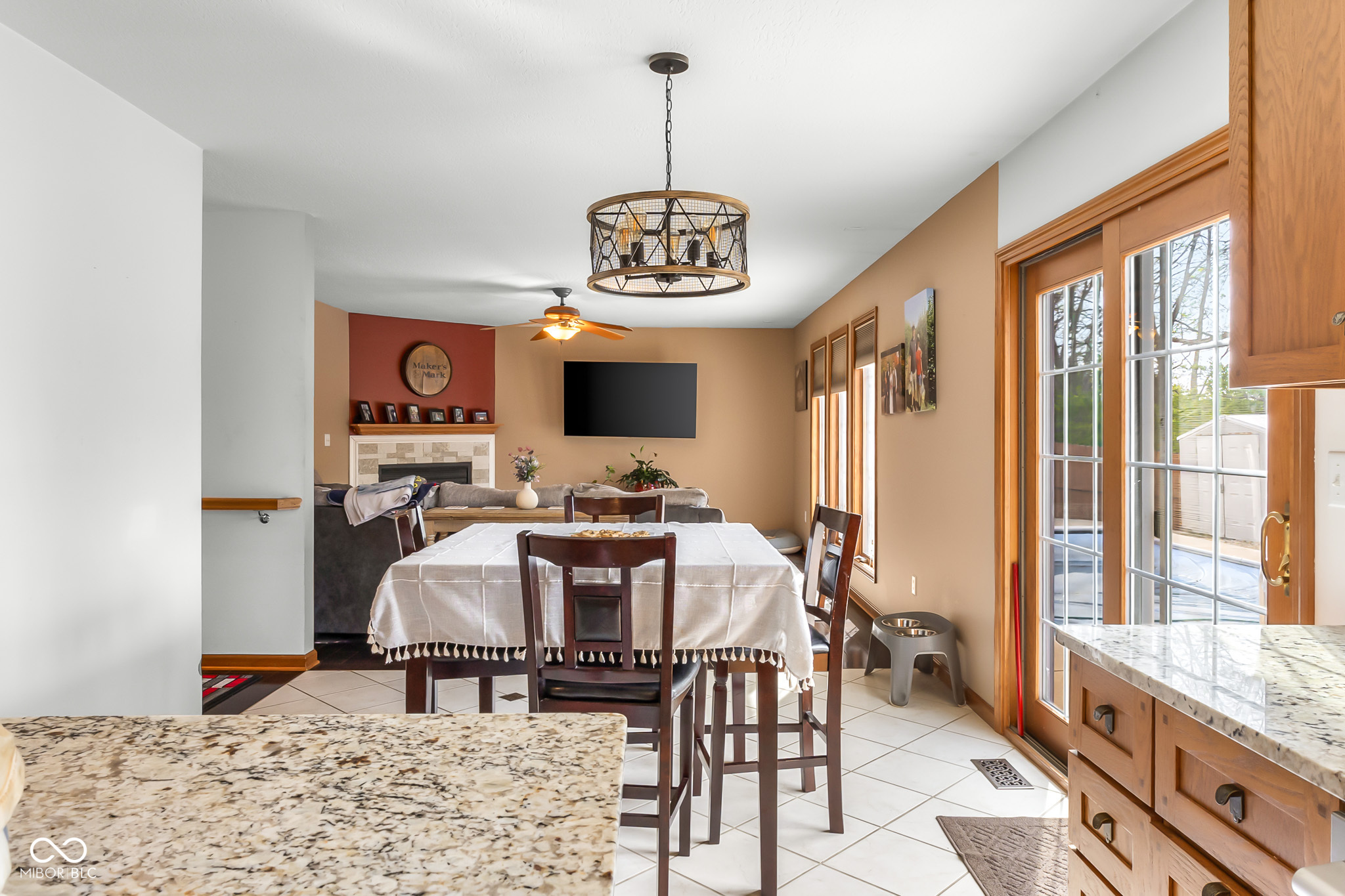 2093 Iroquois Trail