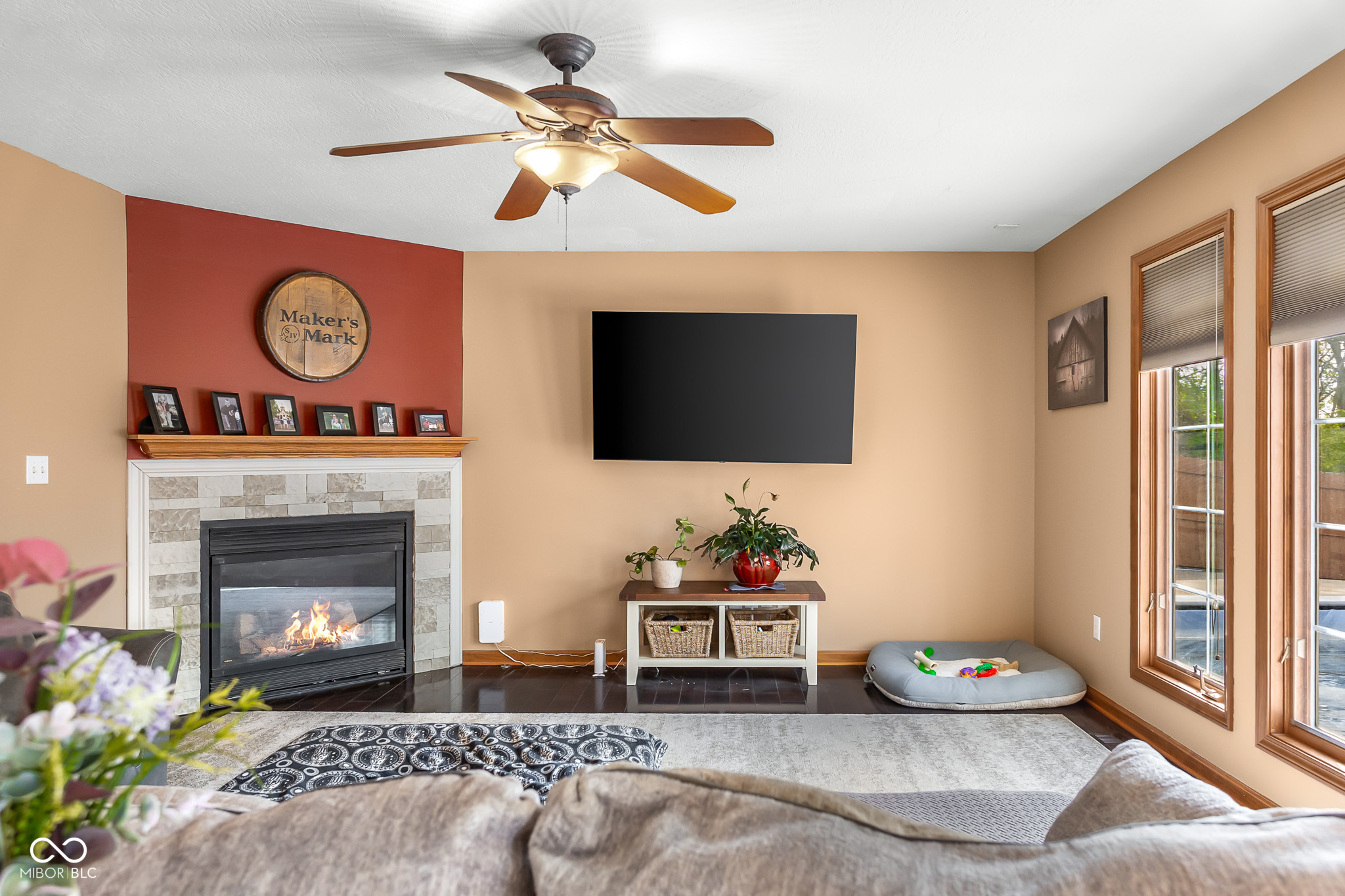 2093 Iroquois Trail