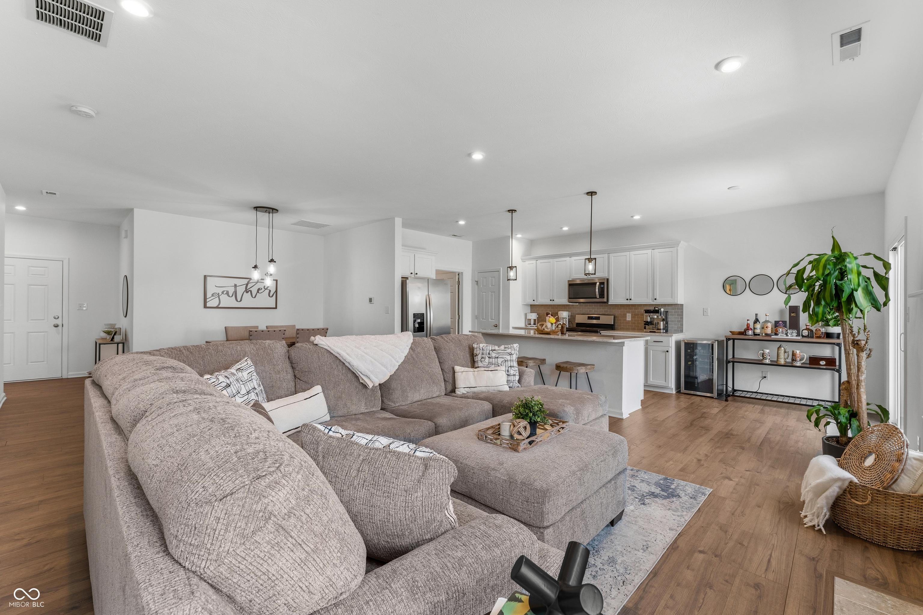 2646 Creek Bank Court