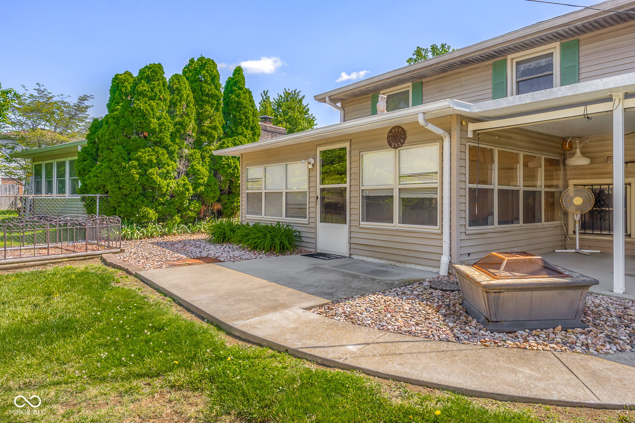 3030 Flintwood Drive