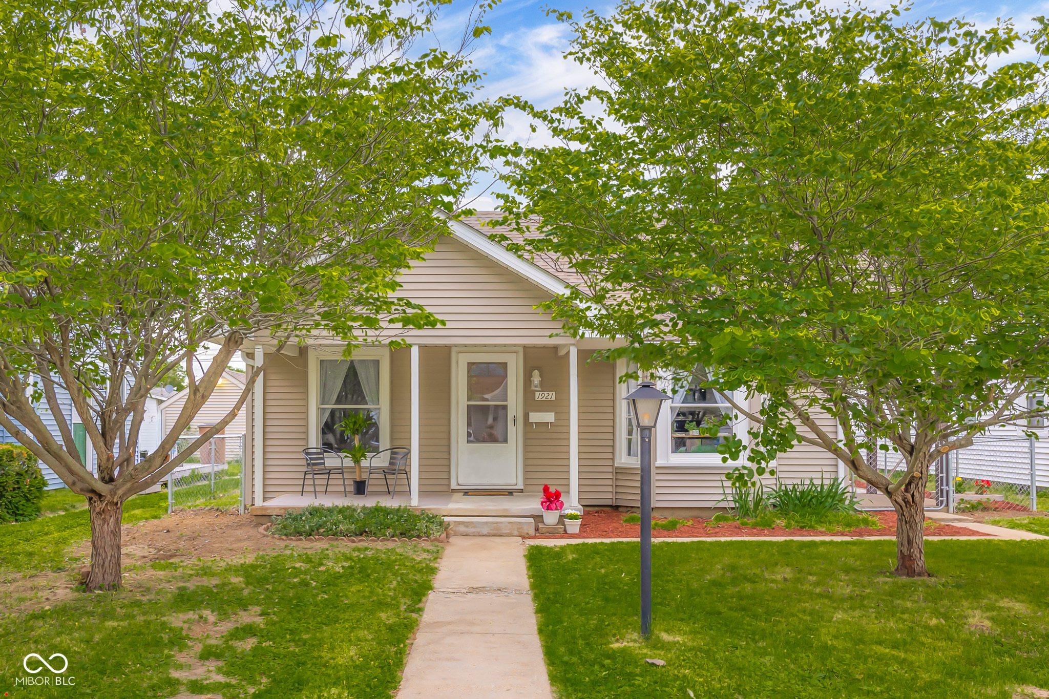 1921 Keller Avenue