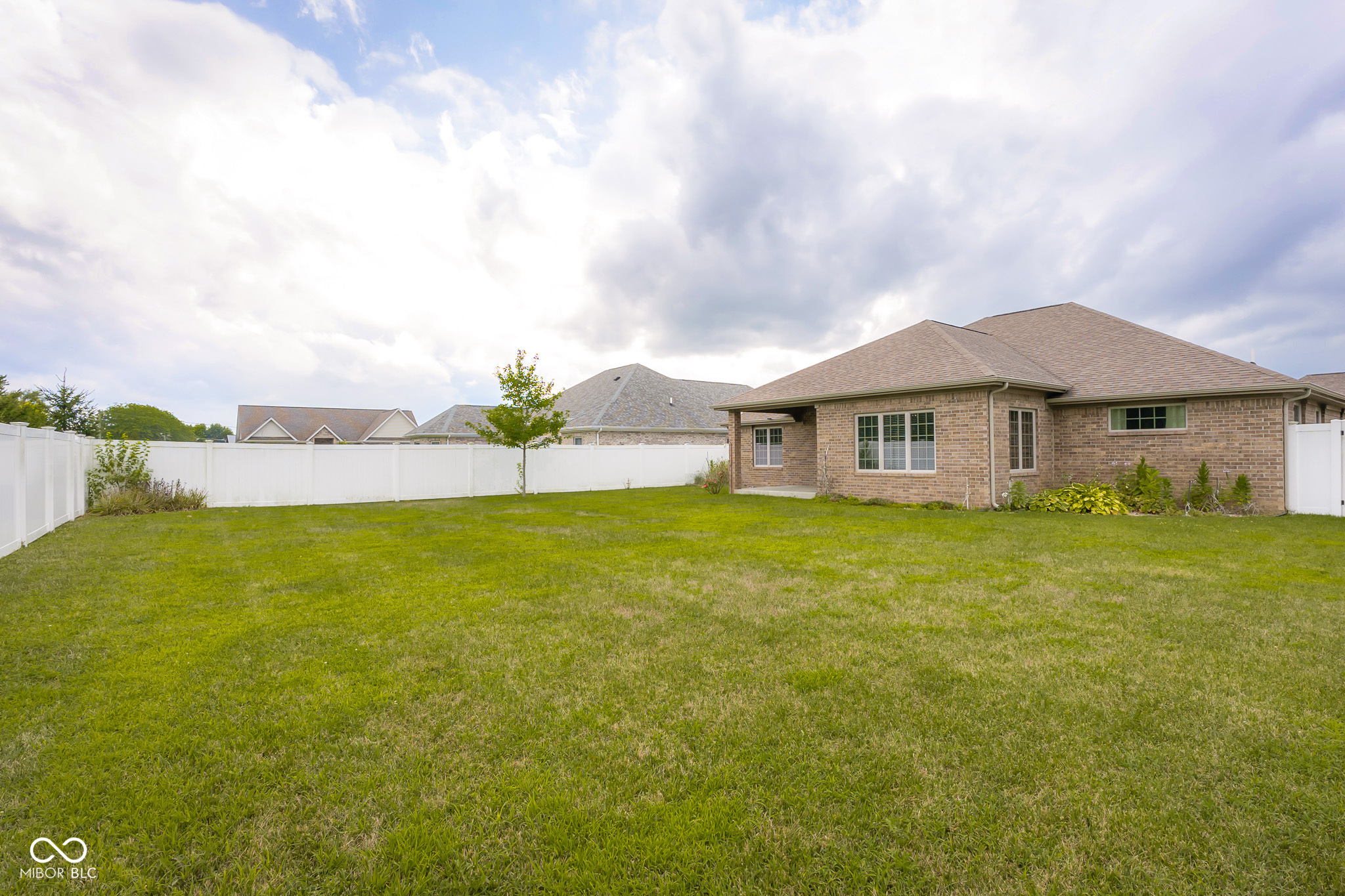 2703 Poplar Woods Lane