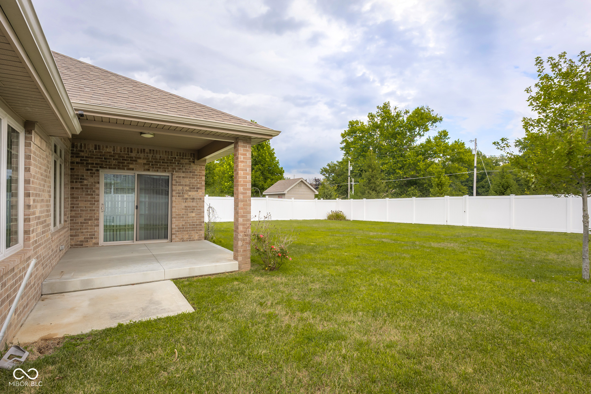 2703 Poplar Woods Lane