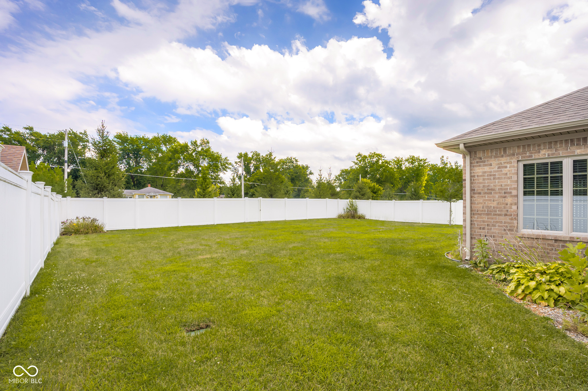 2703 Poplar Woods Lane