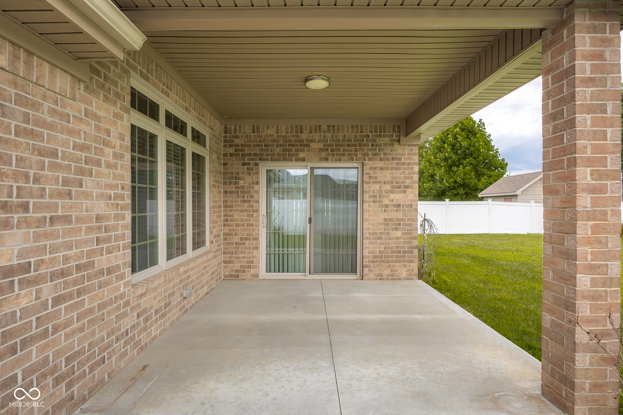 2703 Poplar Woods Lane