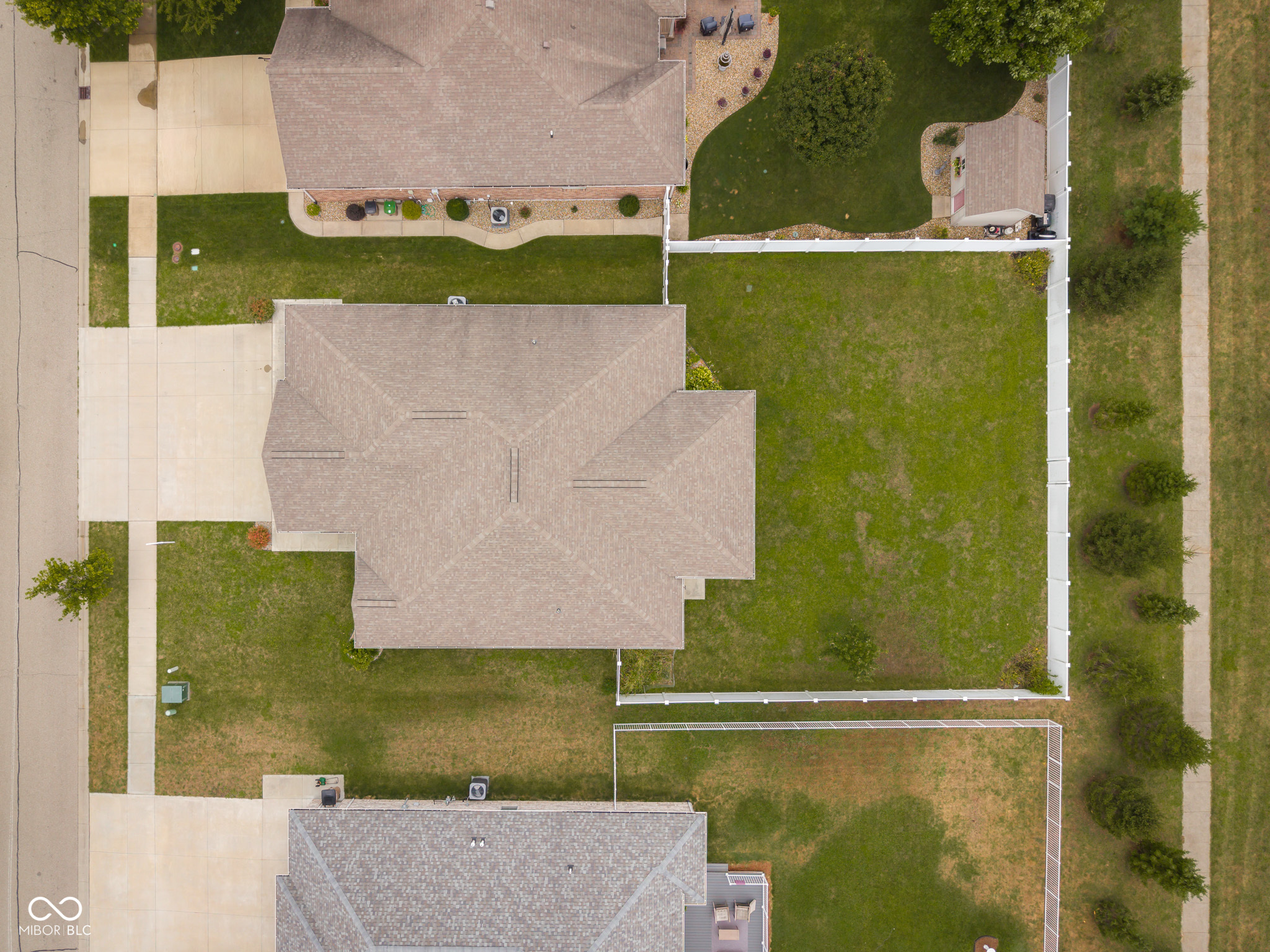 2703 Poplar Woods Lane