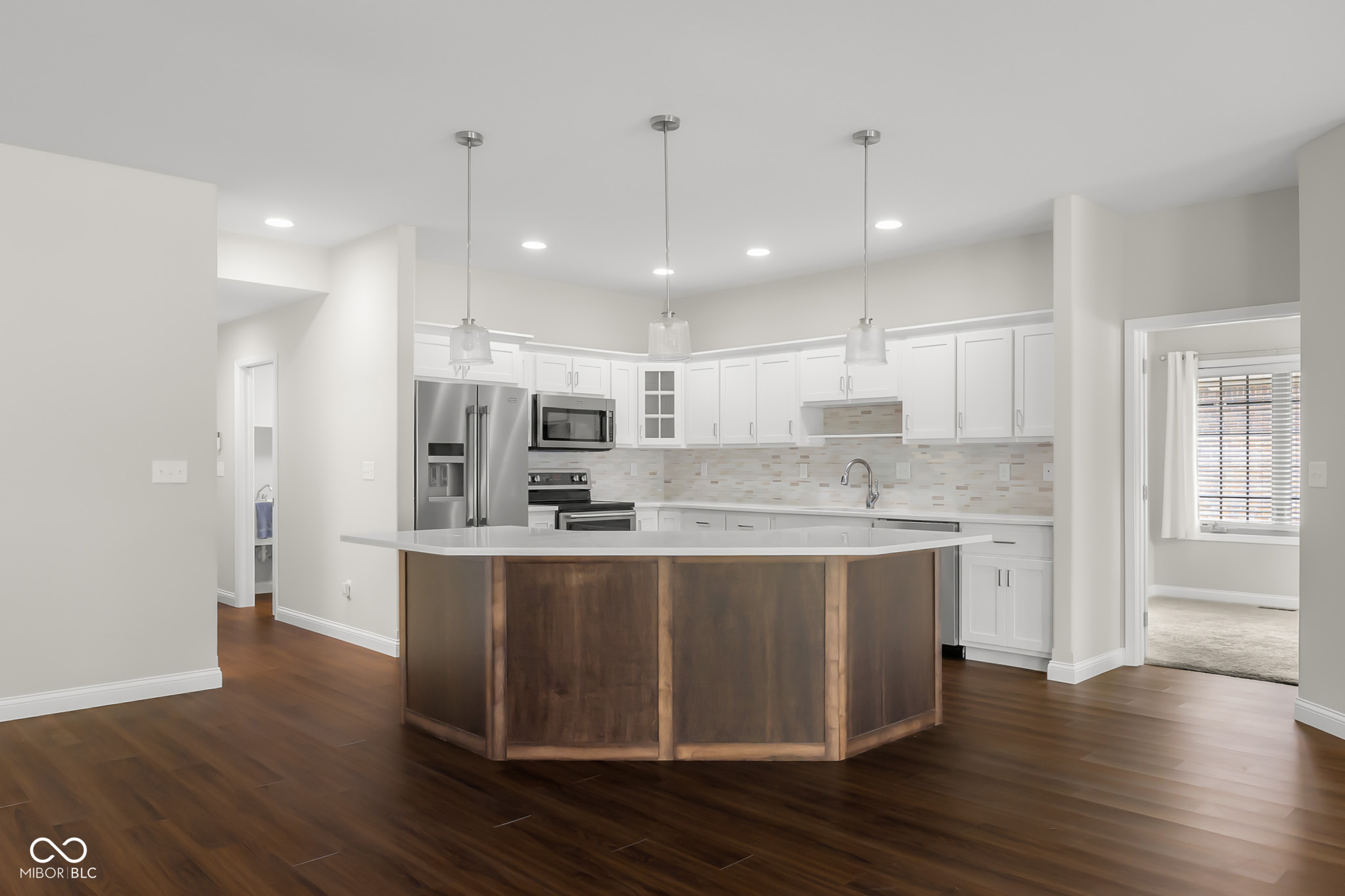 2703 Poplar Woods Lane