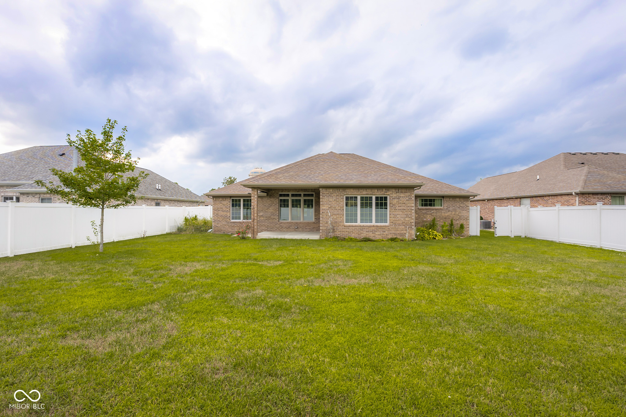 2703 Poplar Woods Lane