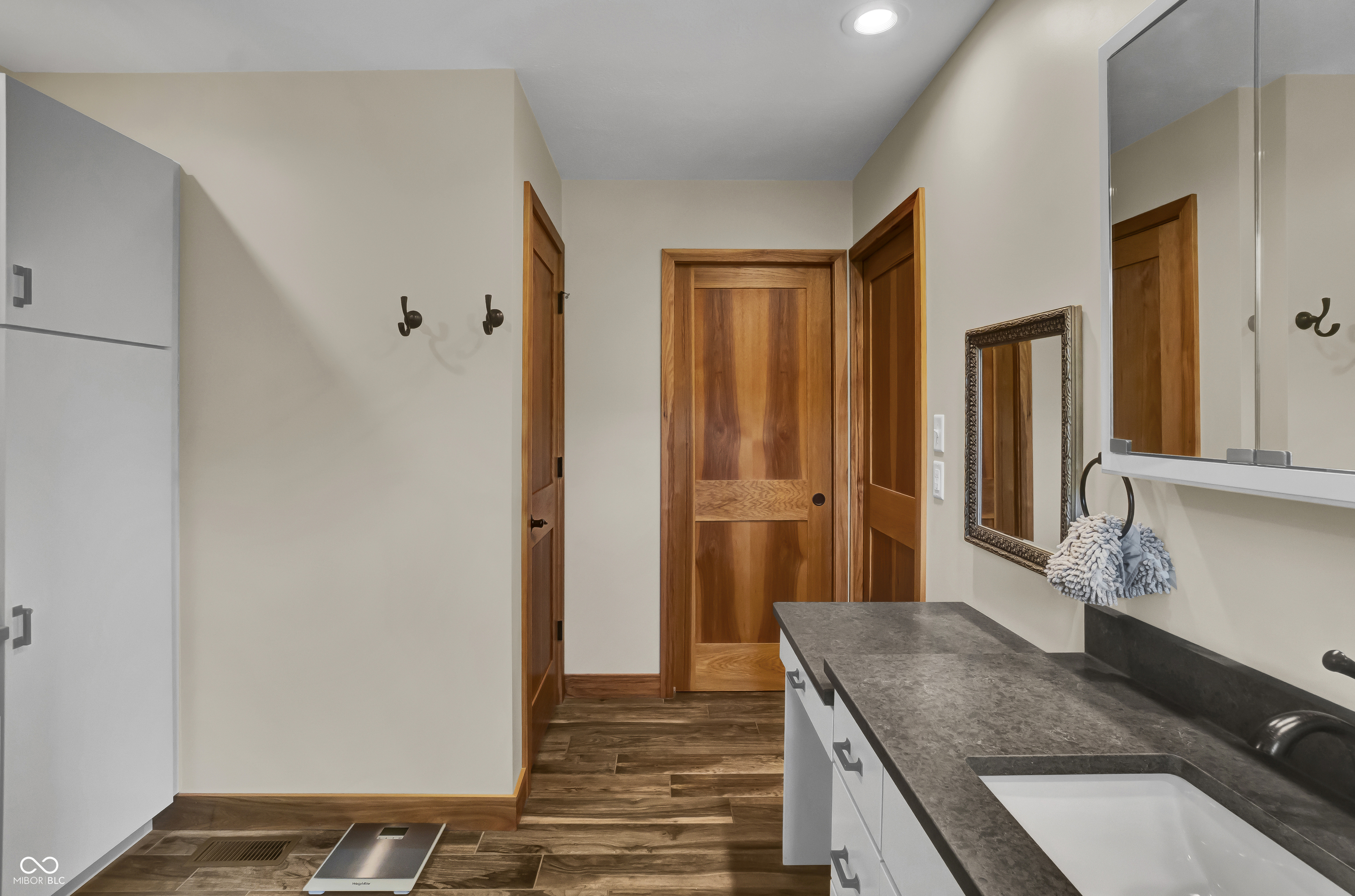 4077 S County Road 850 W