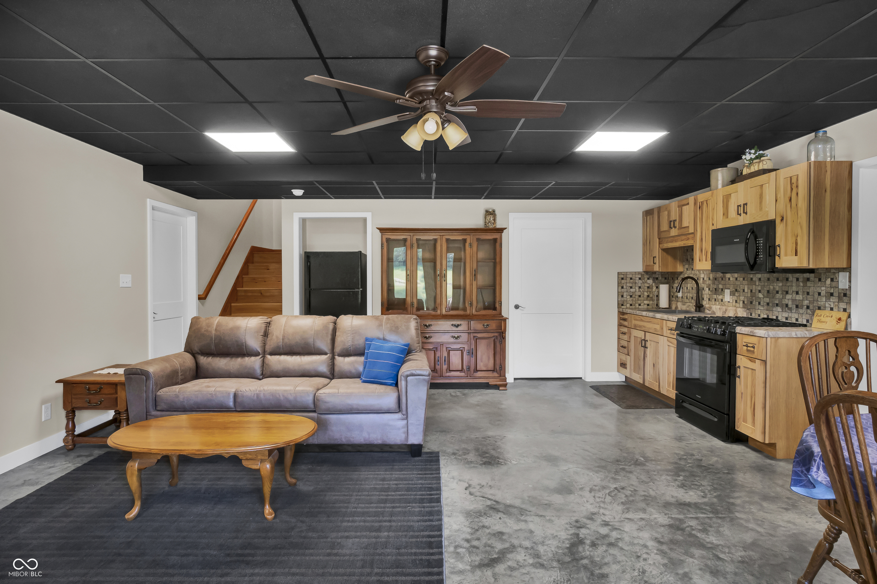 4077 S County Road 850 W