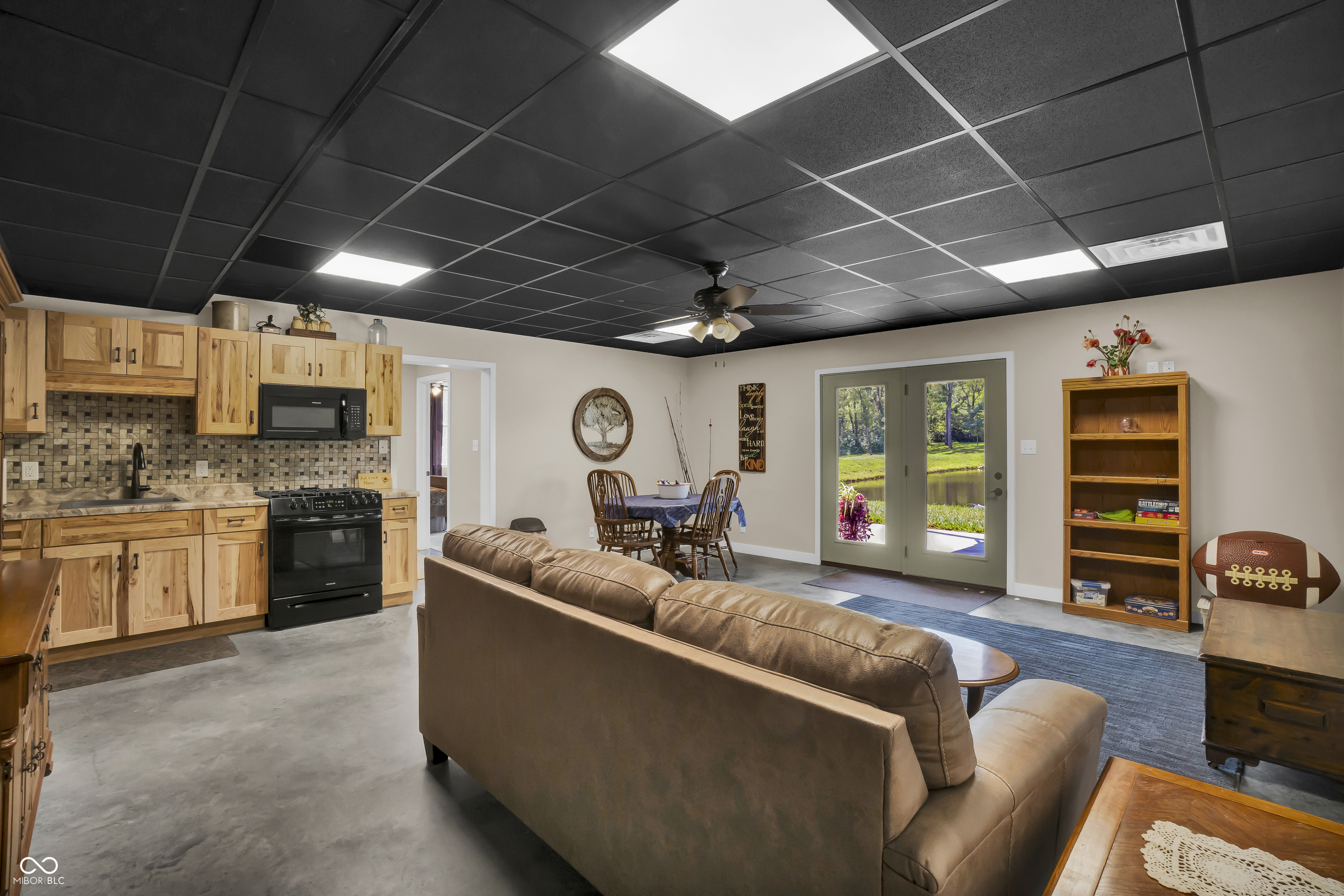 4077 S County Road 850 W