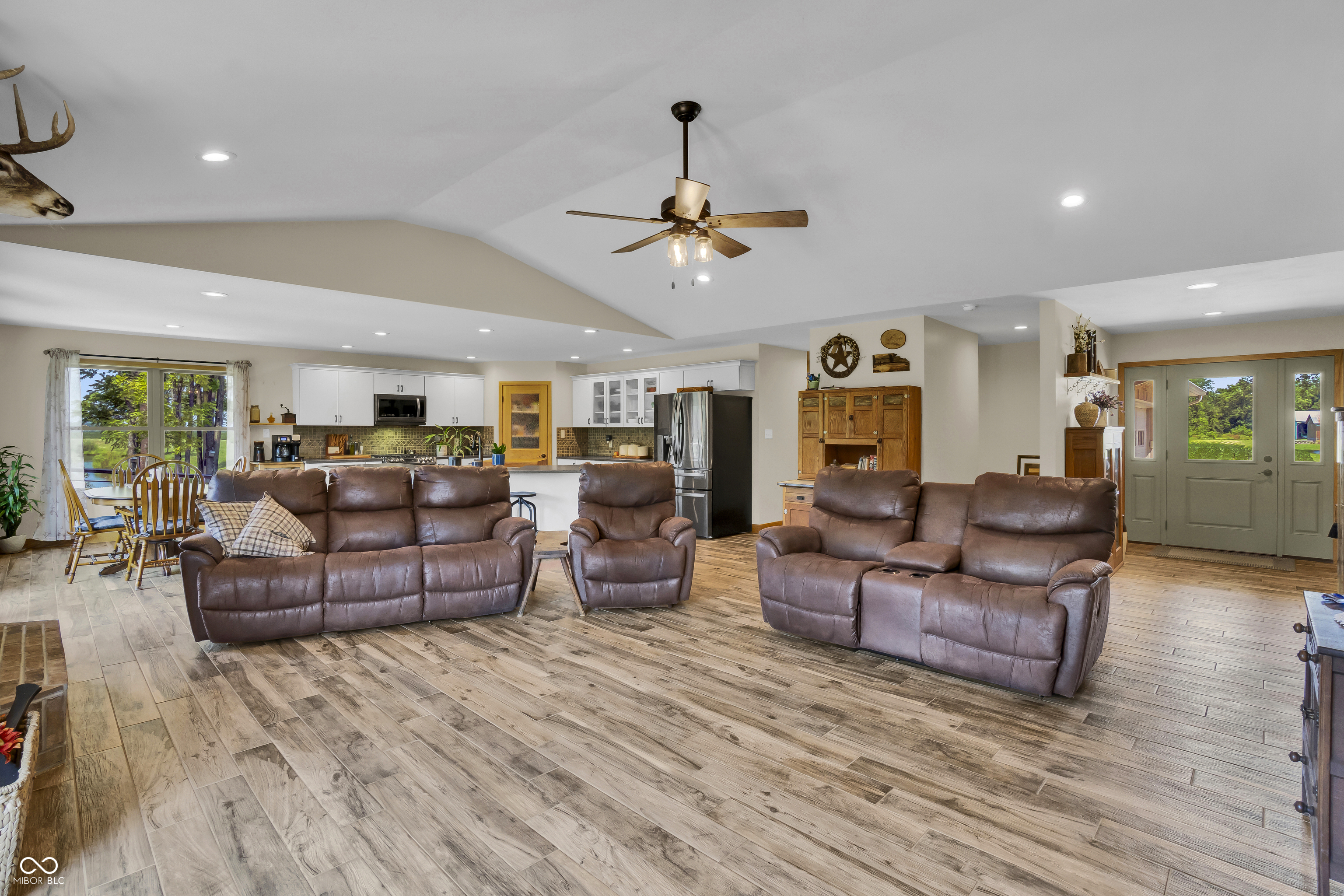 4077 S County Road 850 W