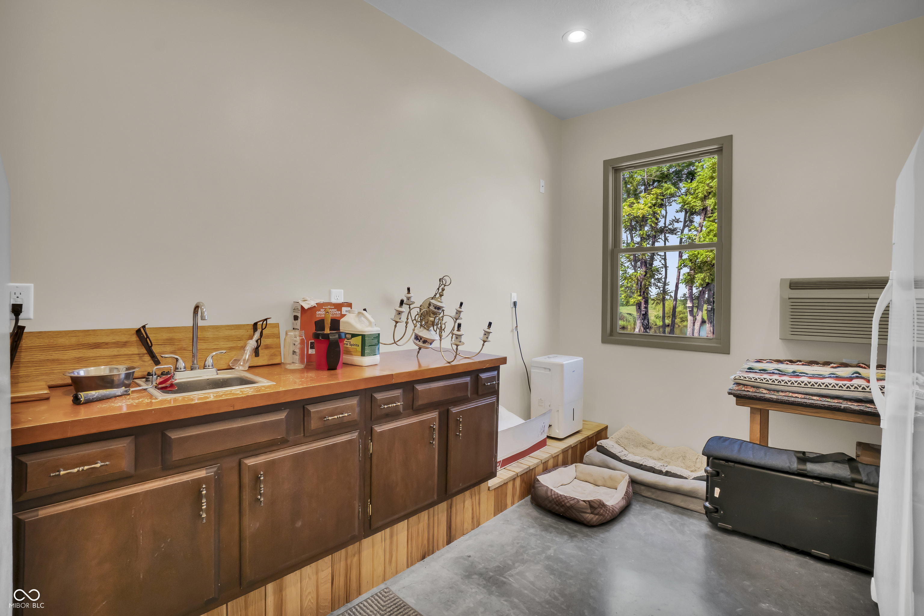 4077 S County Road 850 W