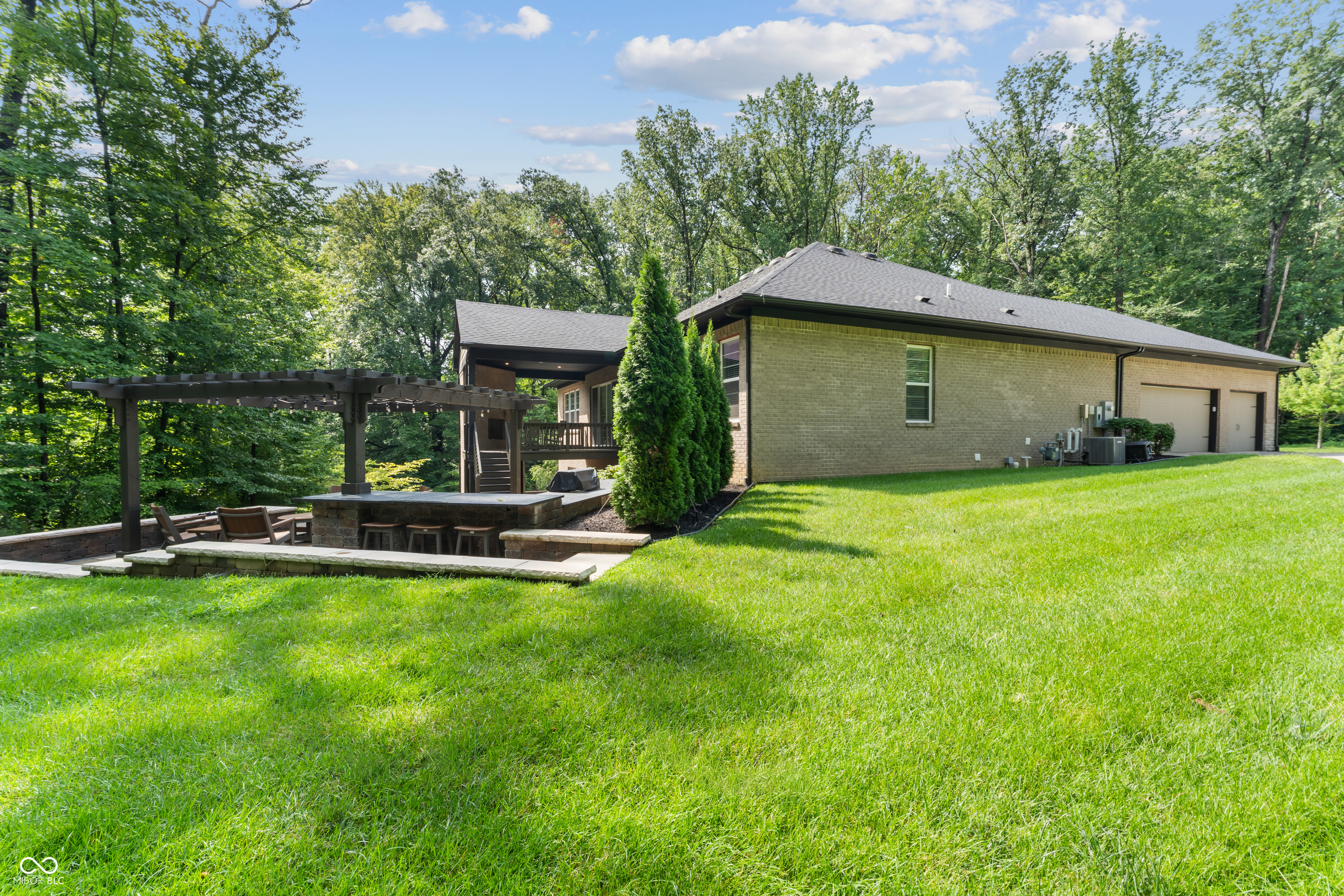 5059 Oak Ridge Trail
