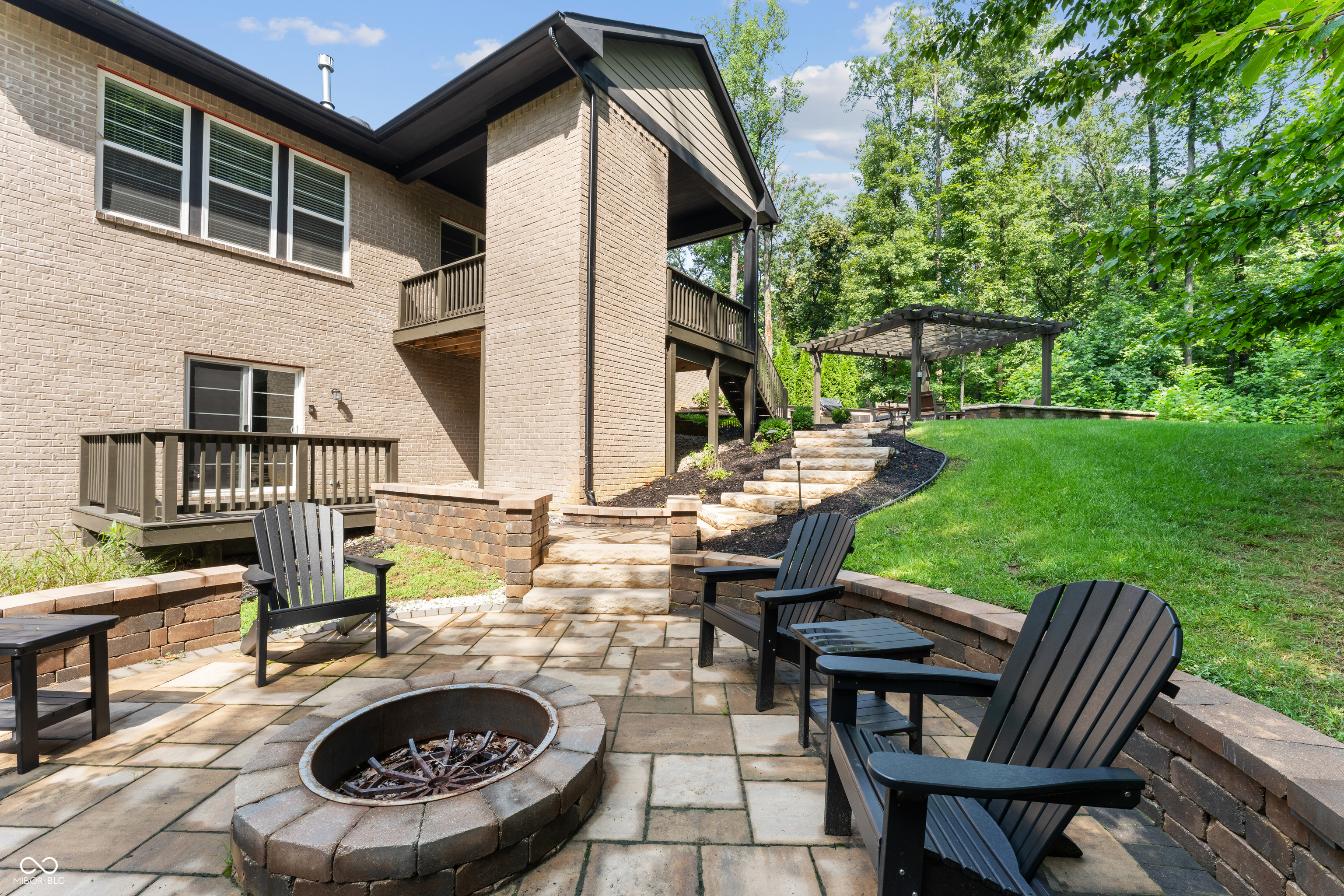 5059 Oak Ridge Trail