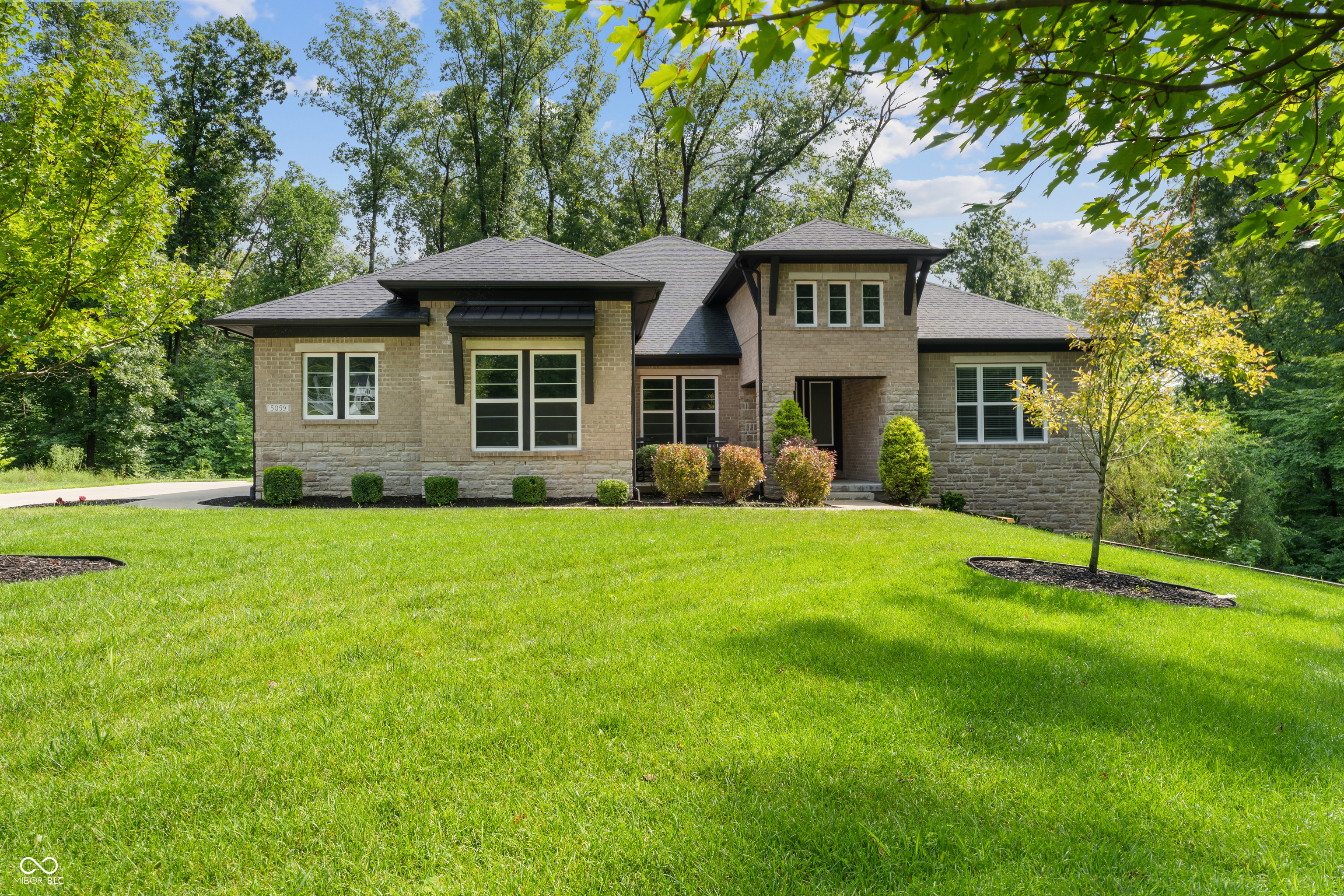 5059 Oak Ridge Trail