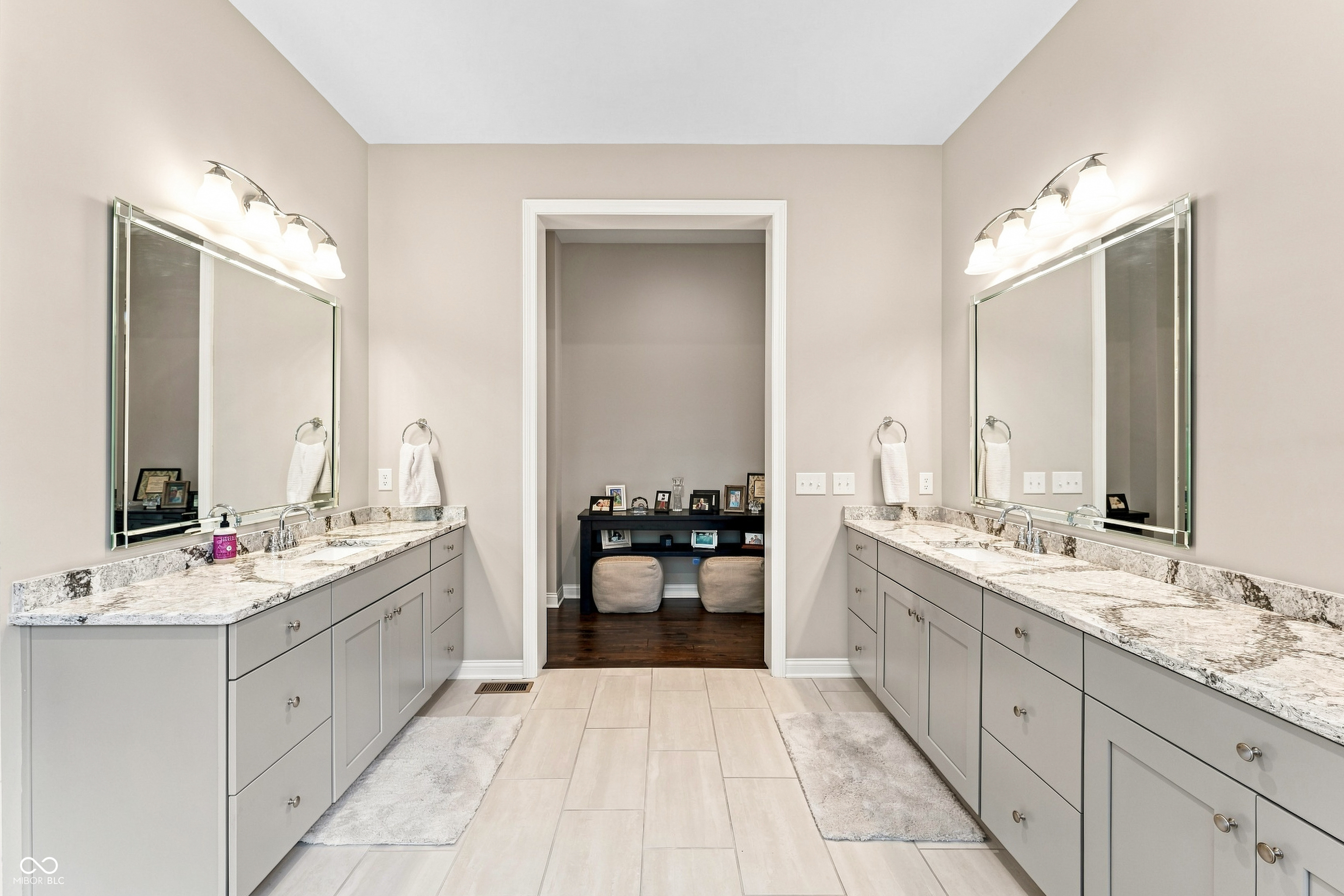 5059 Oak Ridge Trail