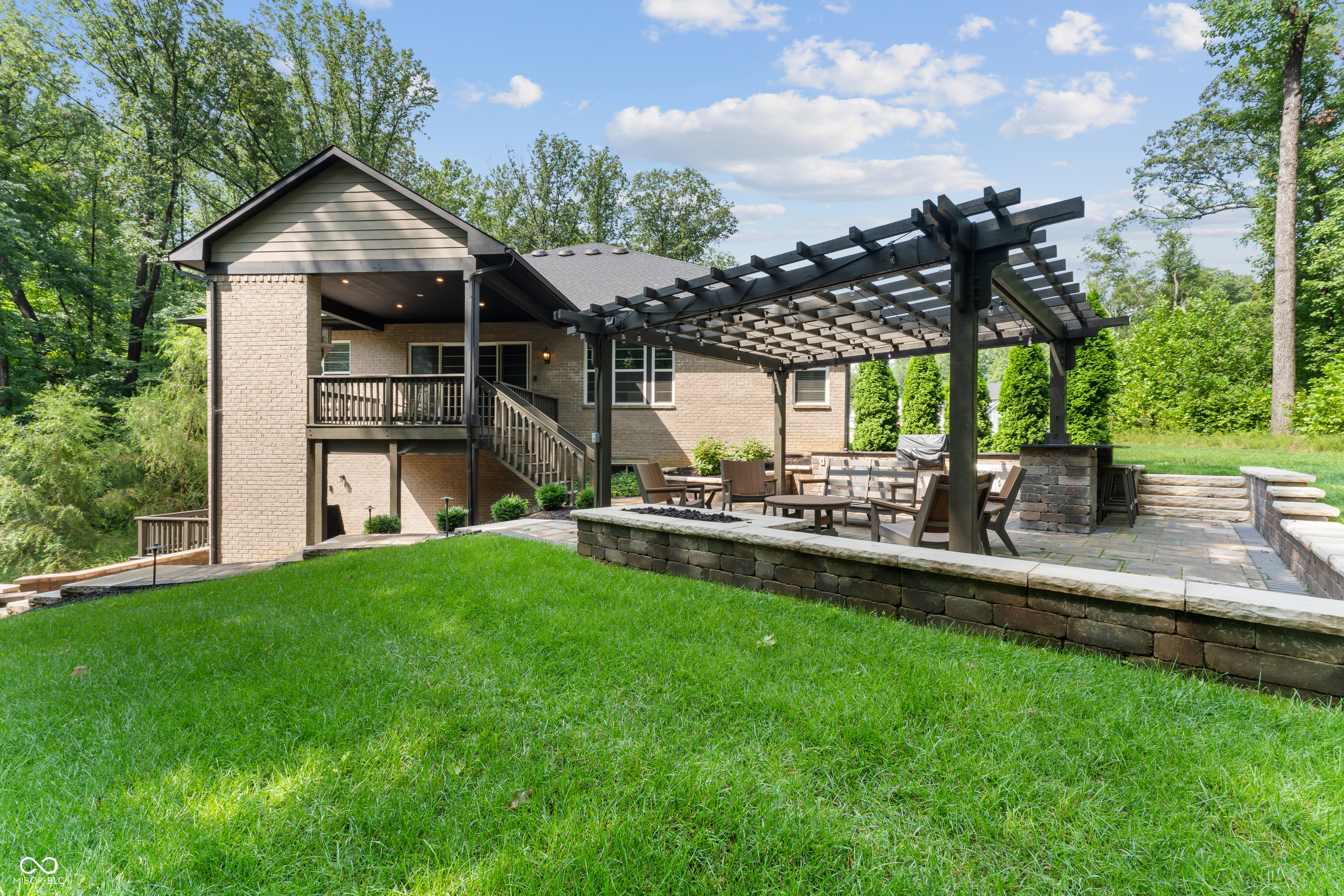 5059 Oak Ridge Trail