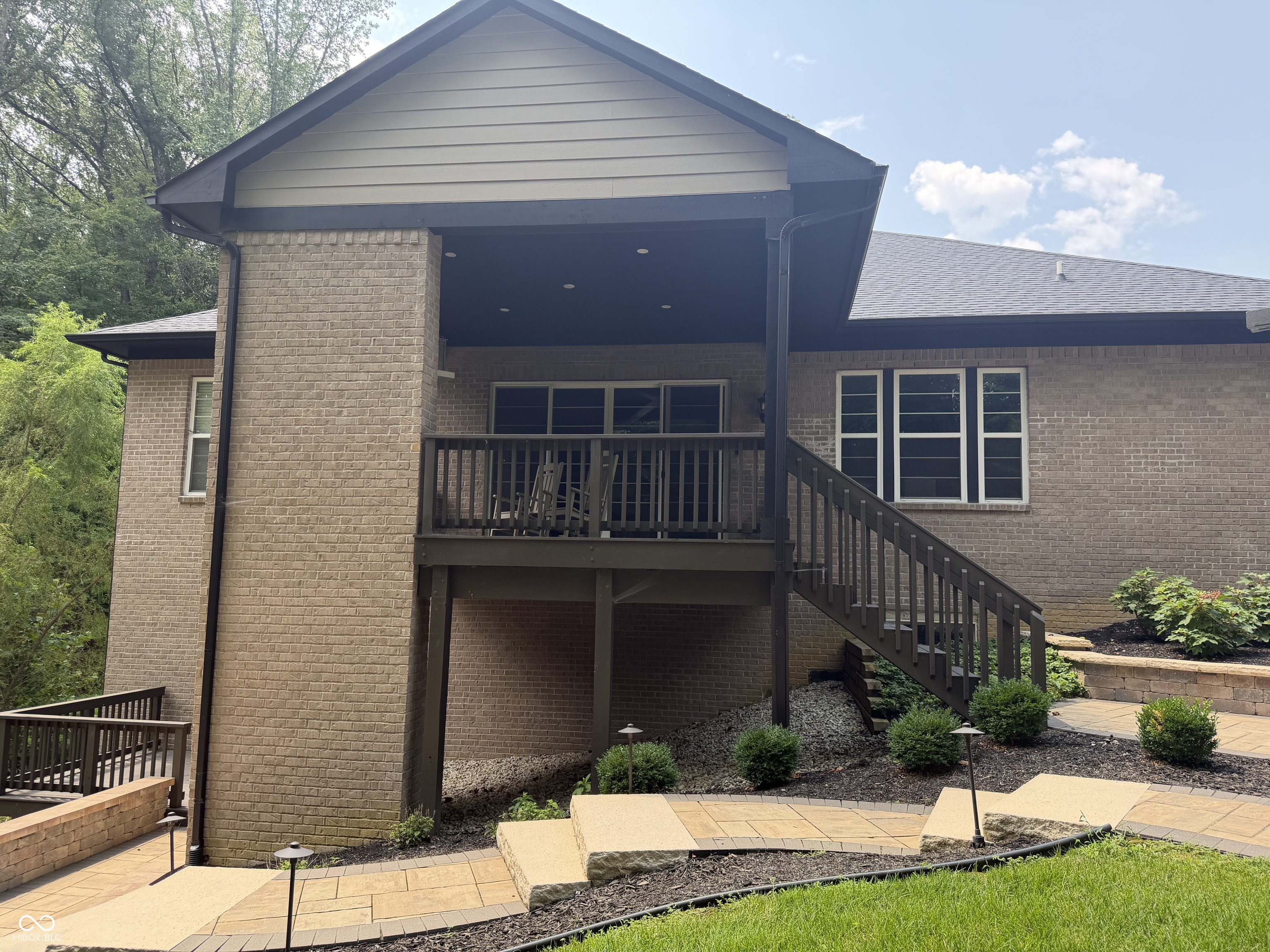 5059 Oak Ridge Trail