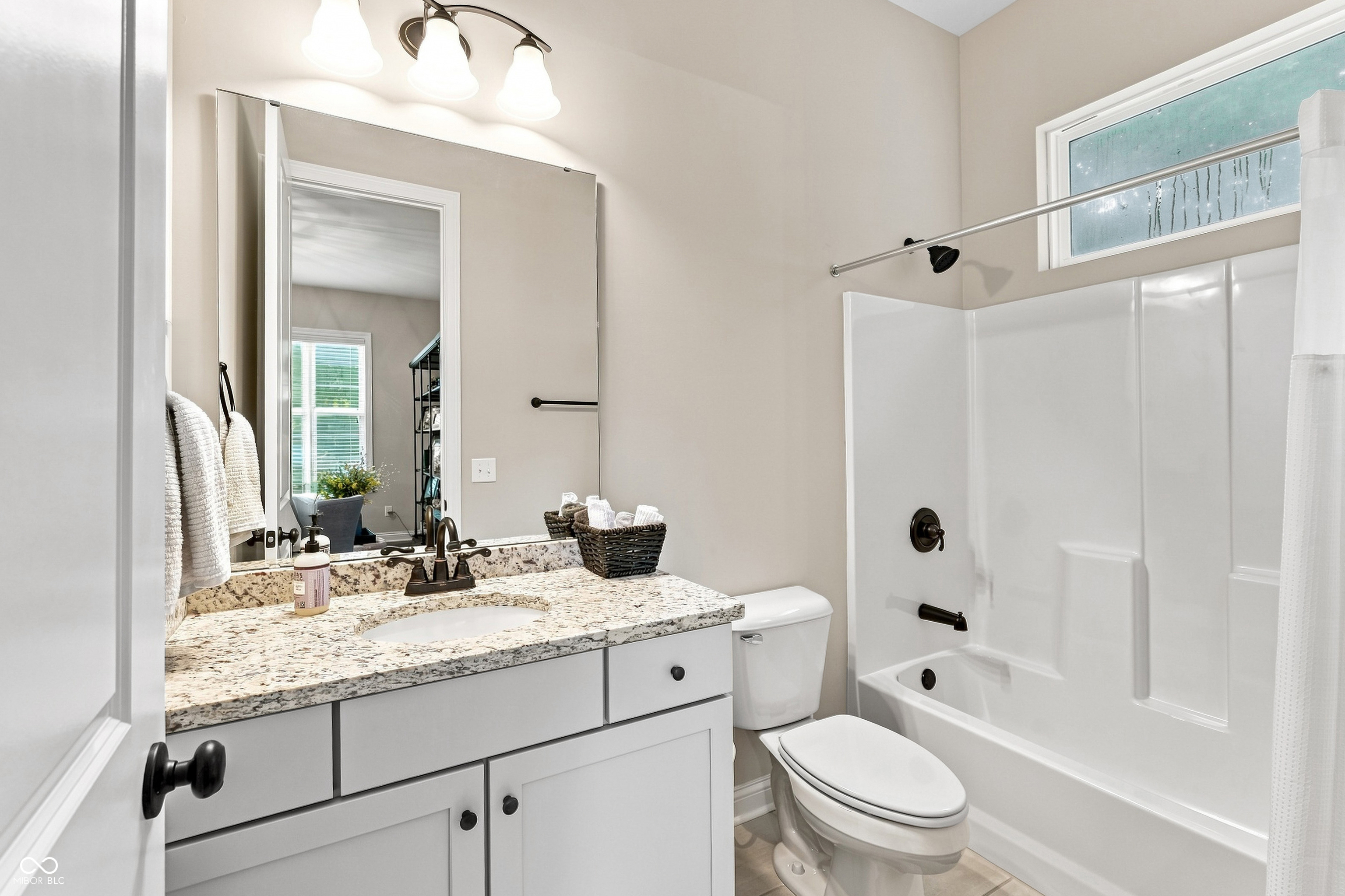 5059 Oak Ridge Trail
