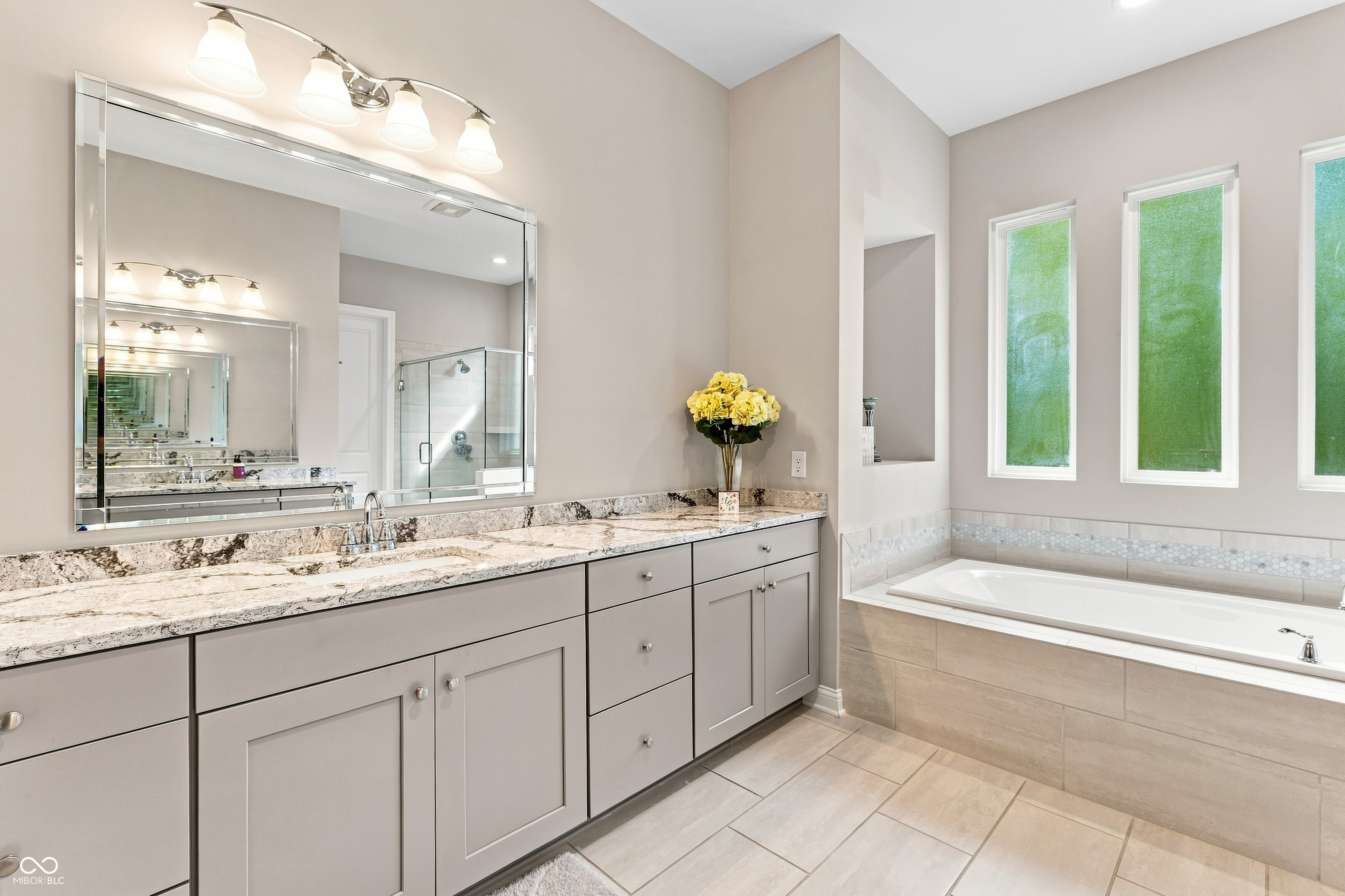 5059 Oak Ridge Trail