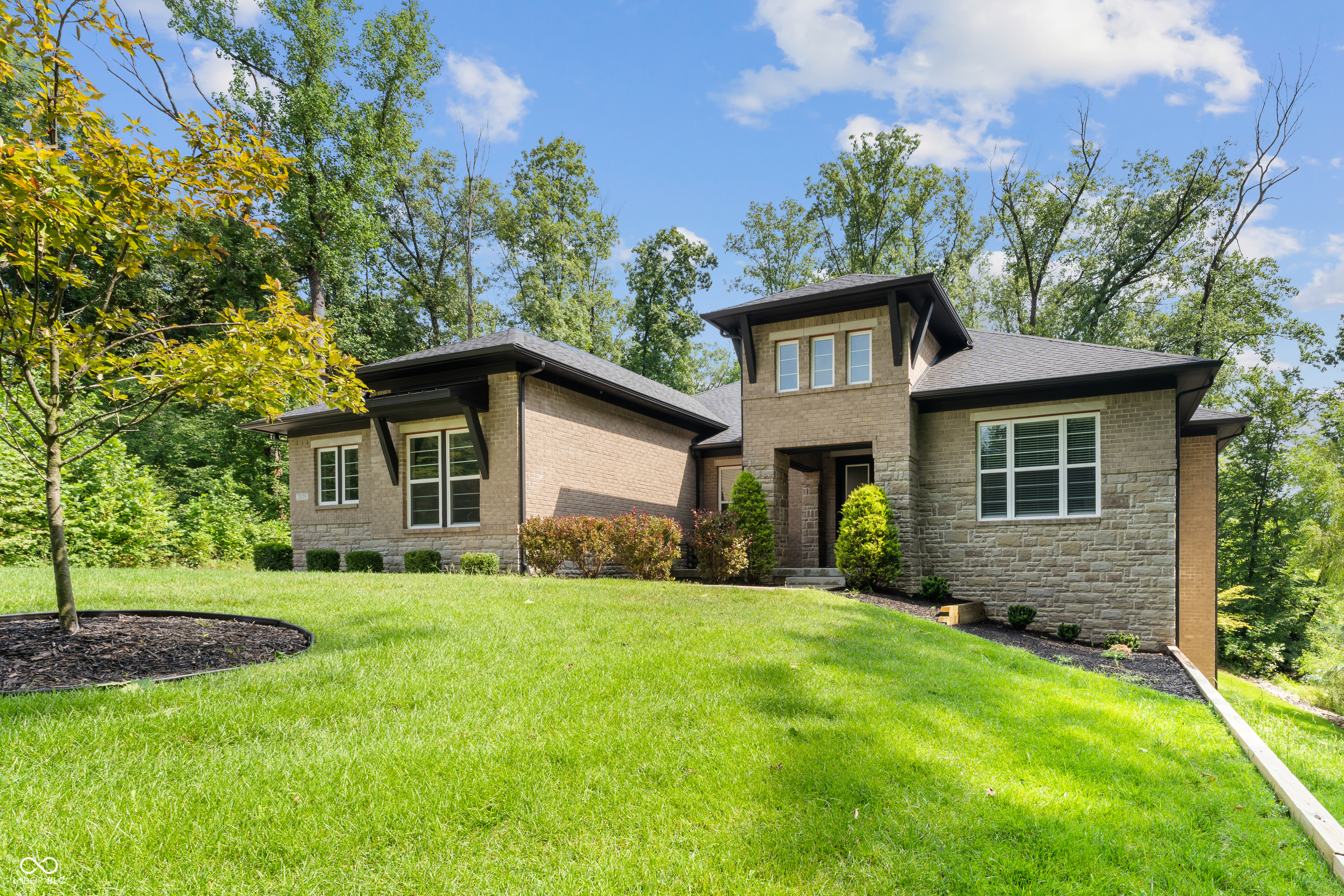 5059 Oak Ridge Trail