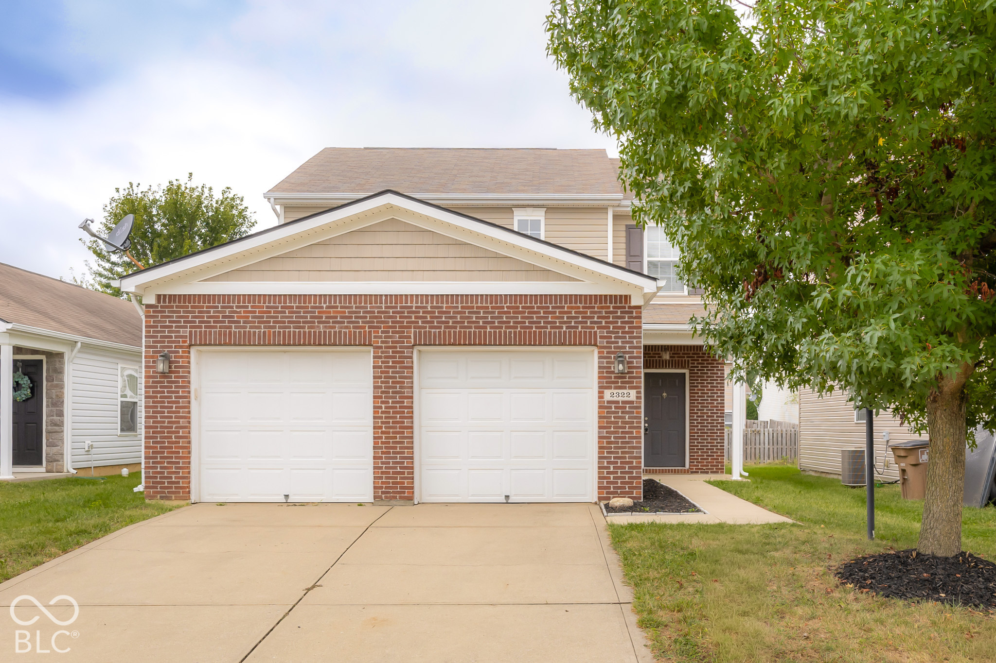2322 Middle View Drive