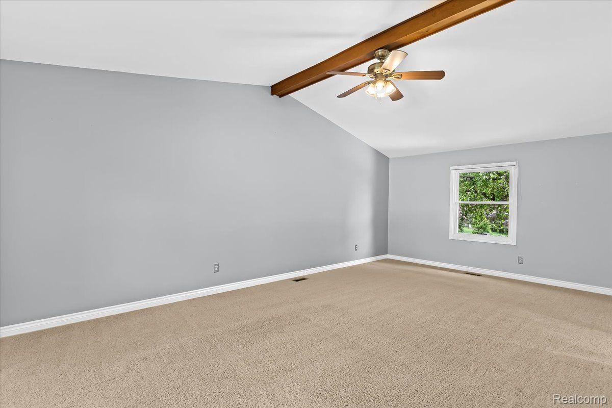 754 KENTUCKY Drive