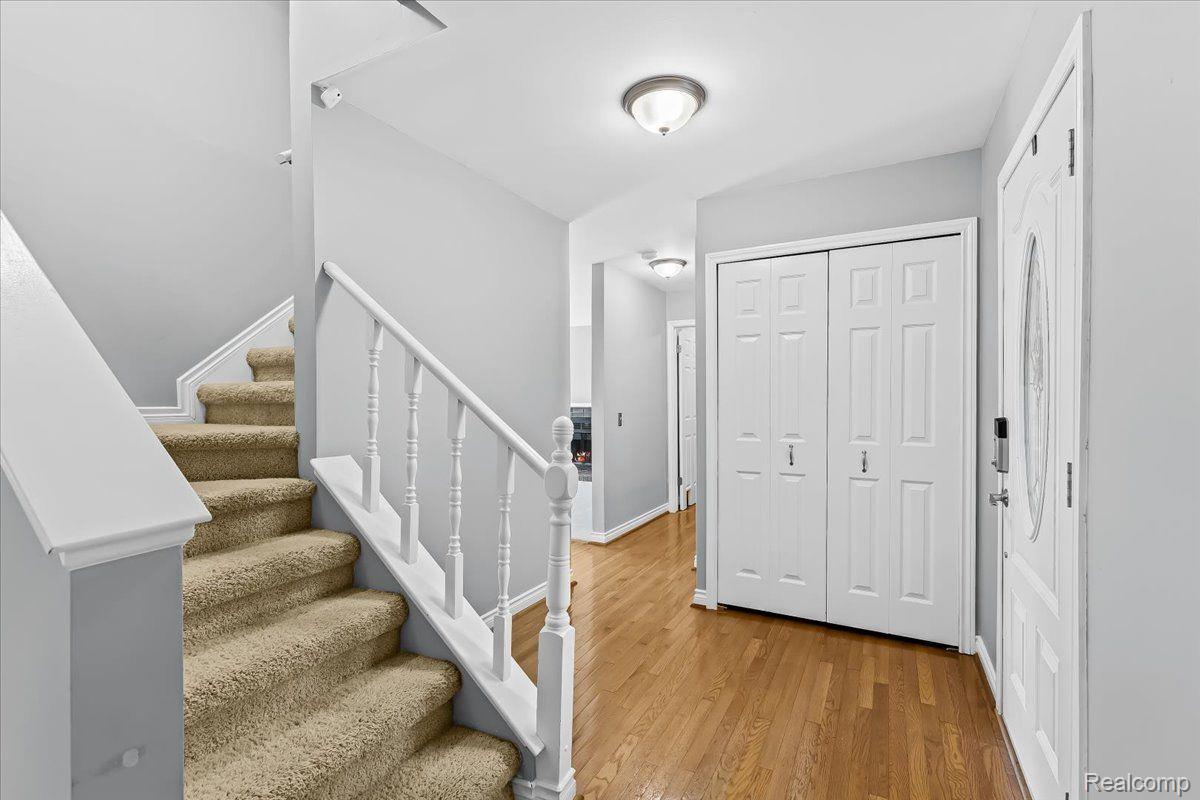754 KENTUCKY Drive