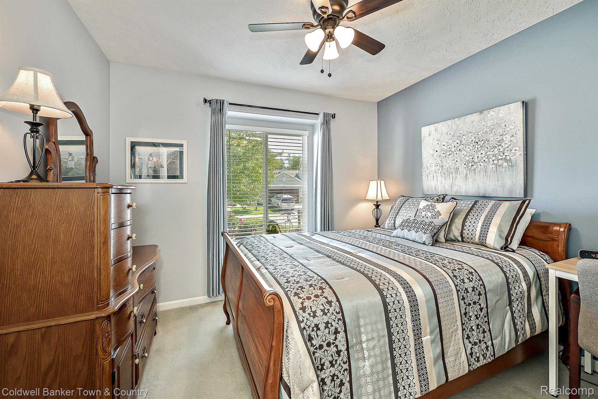 476 HOSTA