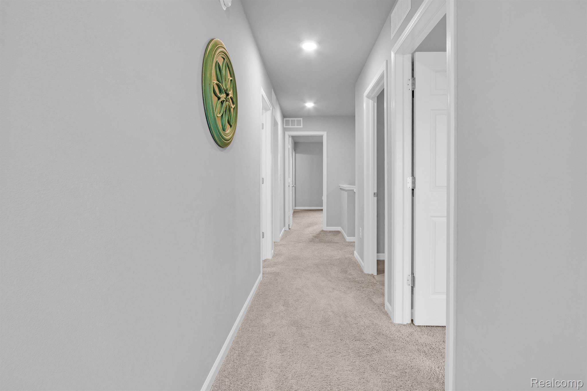 132 FOREST Way