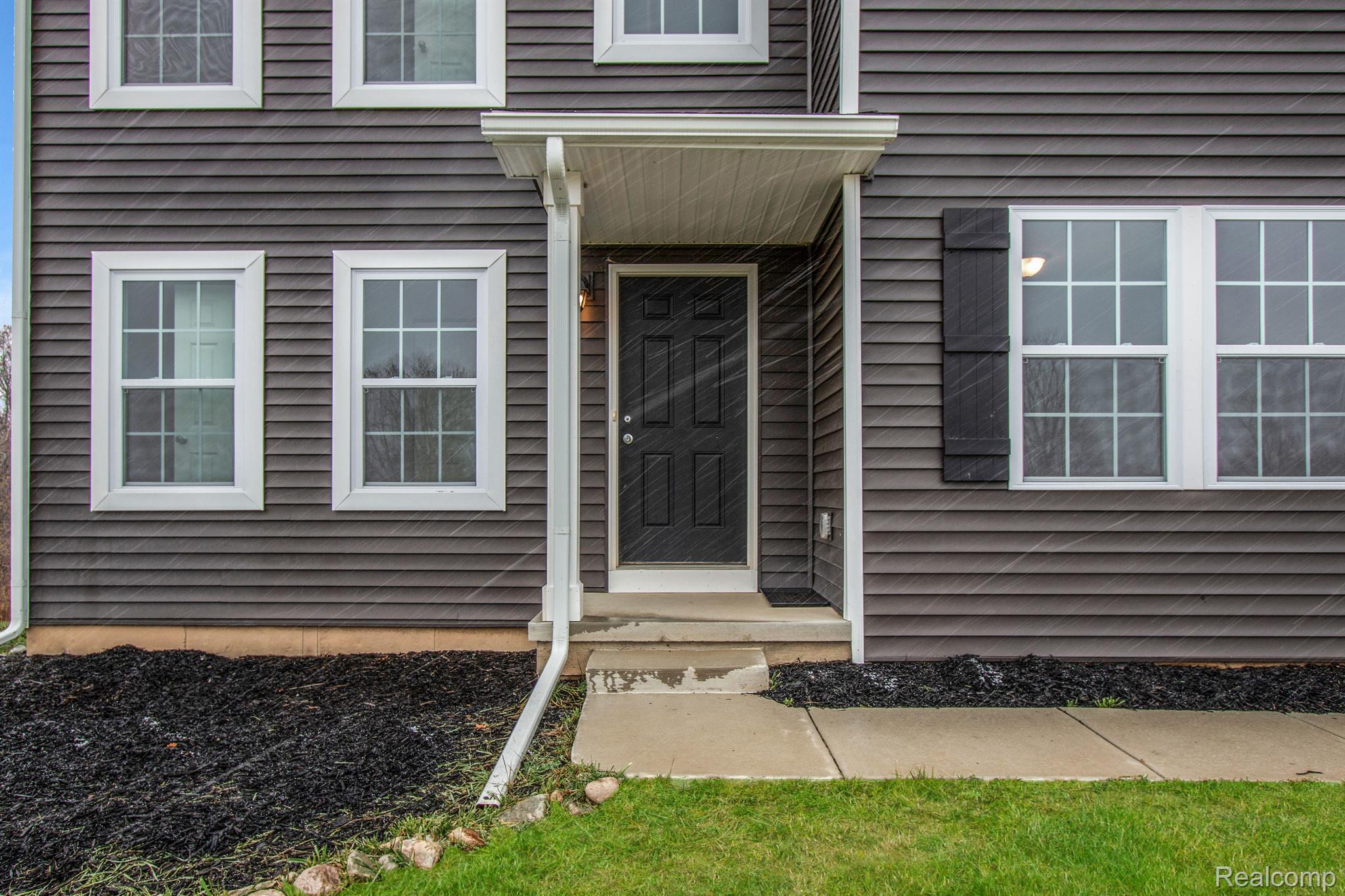132 FOREST Way