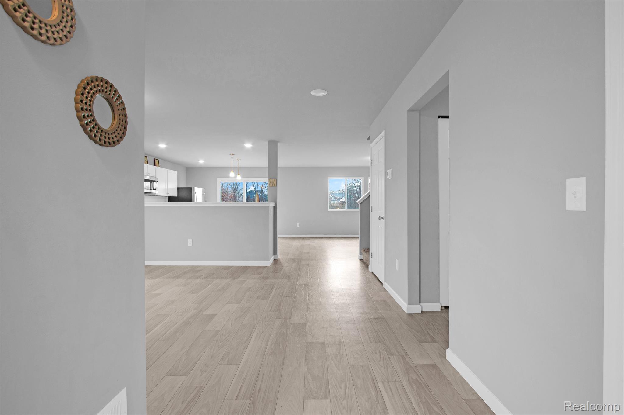 132 FOREST Way